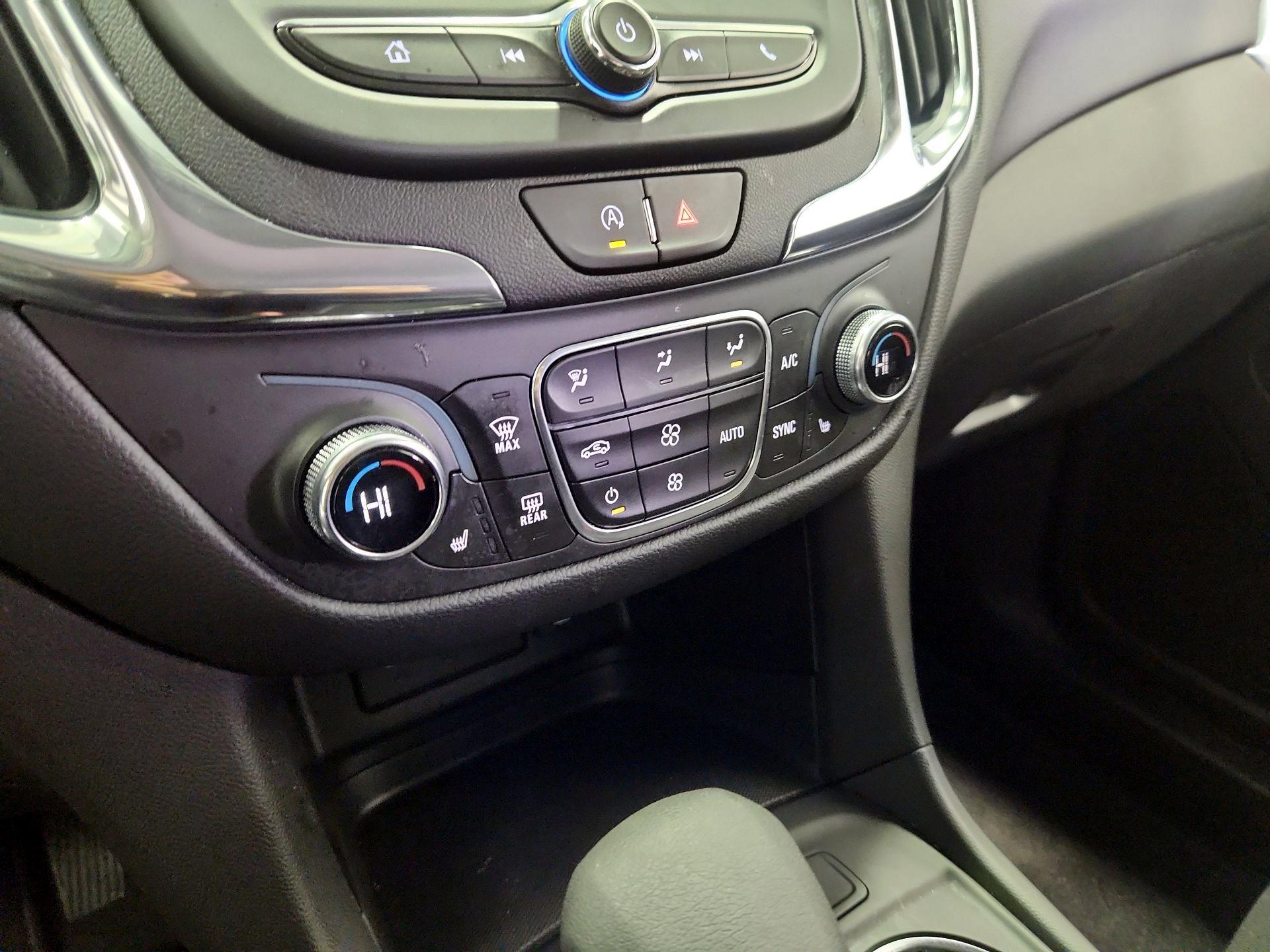 Thumbnail: 2024 Chevrolet Equinox - 16