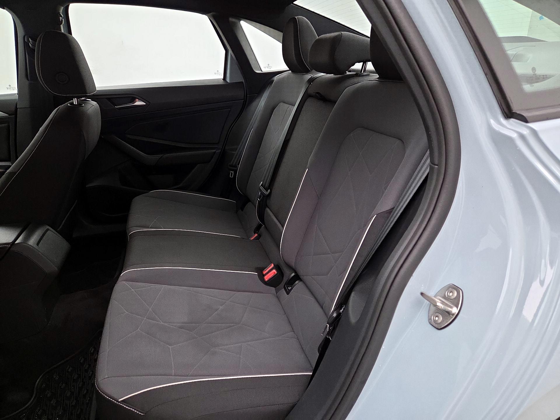 Thumbnail: 2025 Volkswagen Jetta - 19