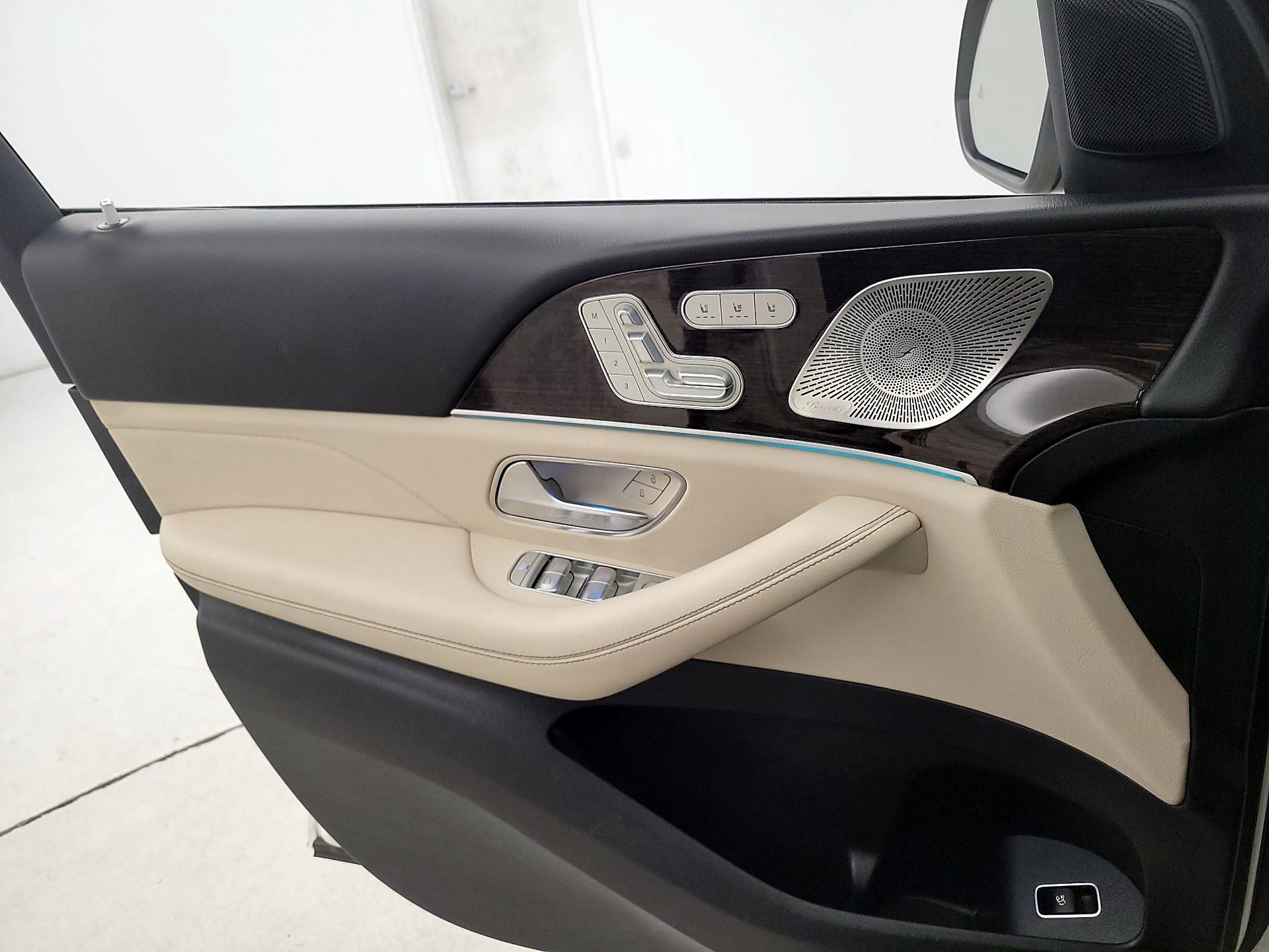 Thumbnail: 2021 Mercedes-Benz GLS - 12