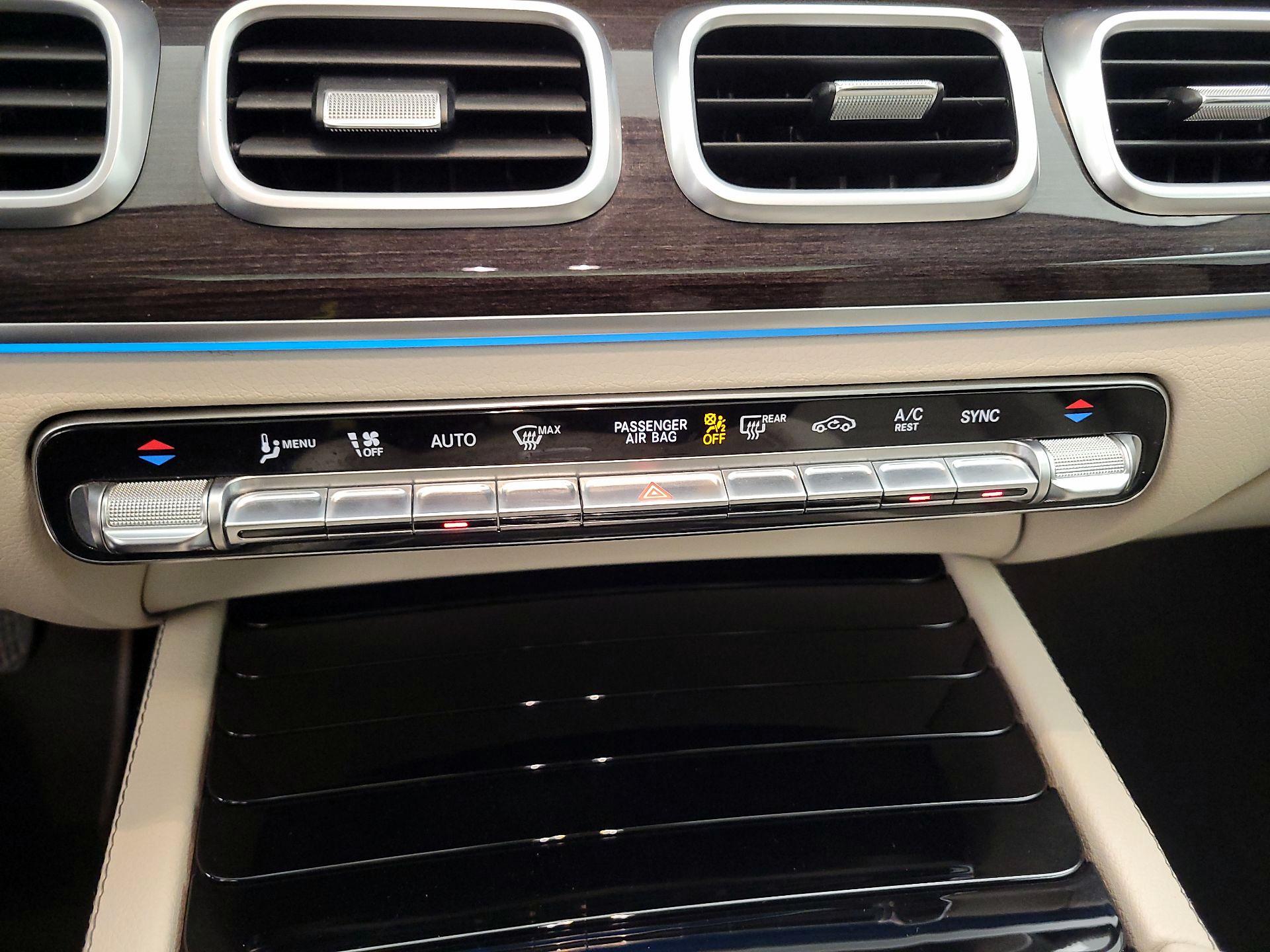 Thumbnail: 2021 Mercedes-Benz GLS - 16