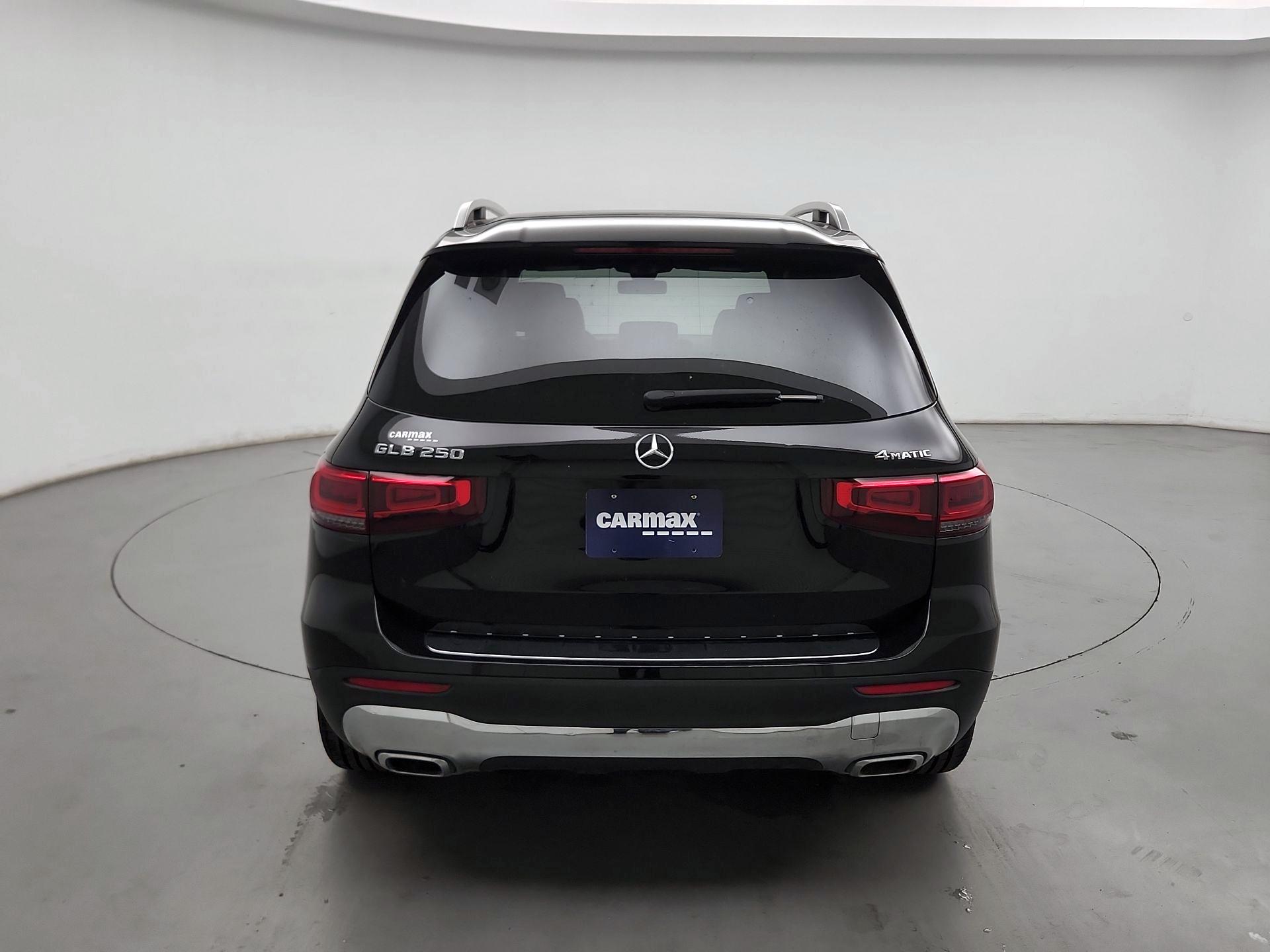Thumbnail: 2022 Mercedes-Benz GLB - 6