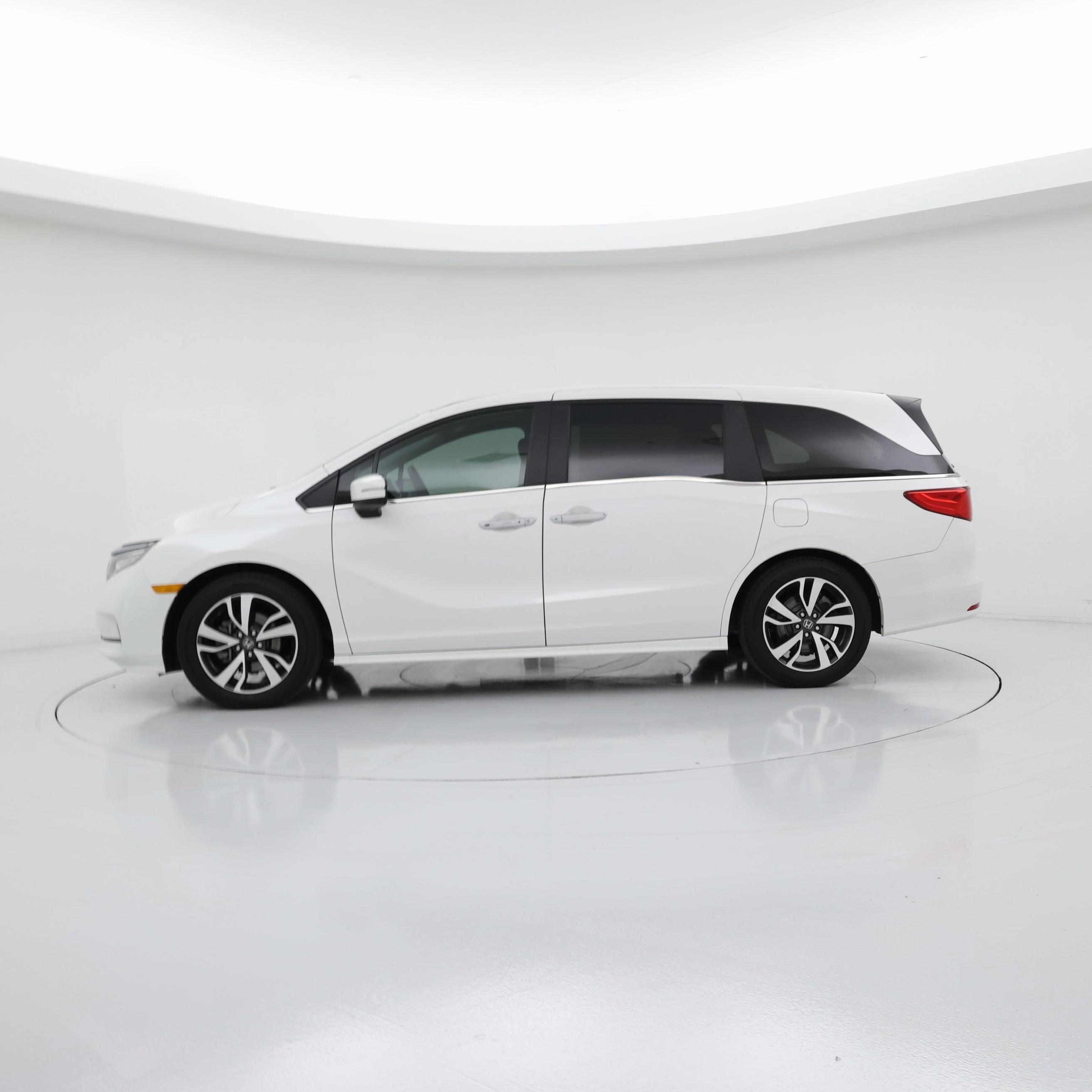 Thumbnail: 2024 Honda Odyssey - 3