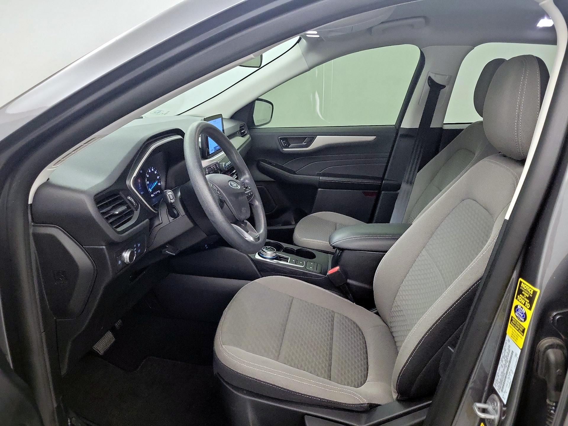 Thumbnail: 2022 Ford Escape - 9