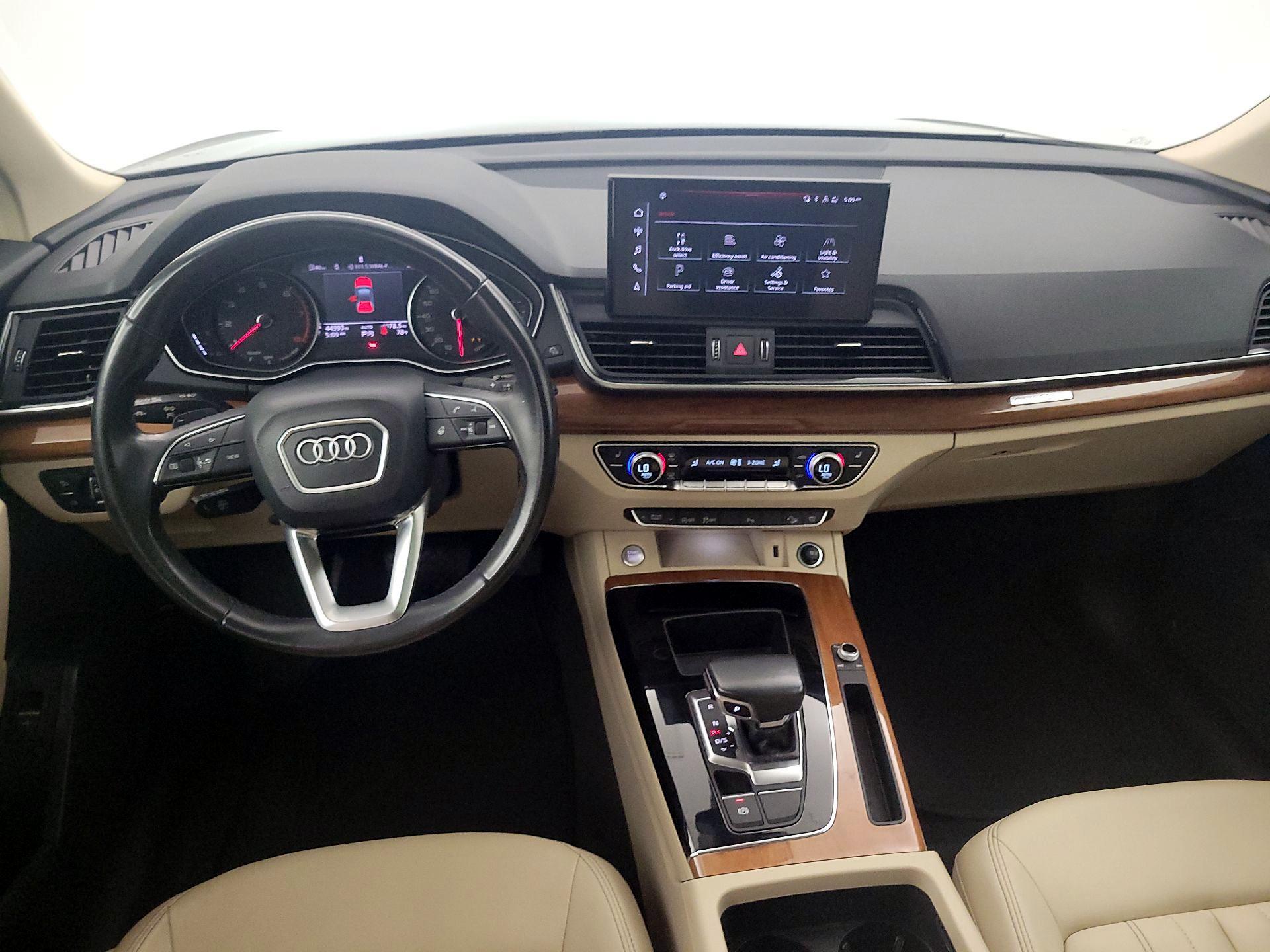 Thumbnail: 2022 Audi Q5 - 9