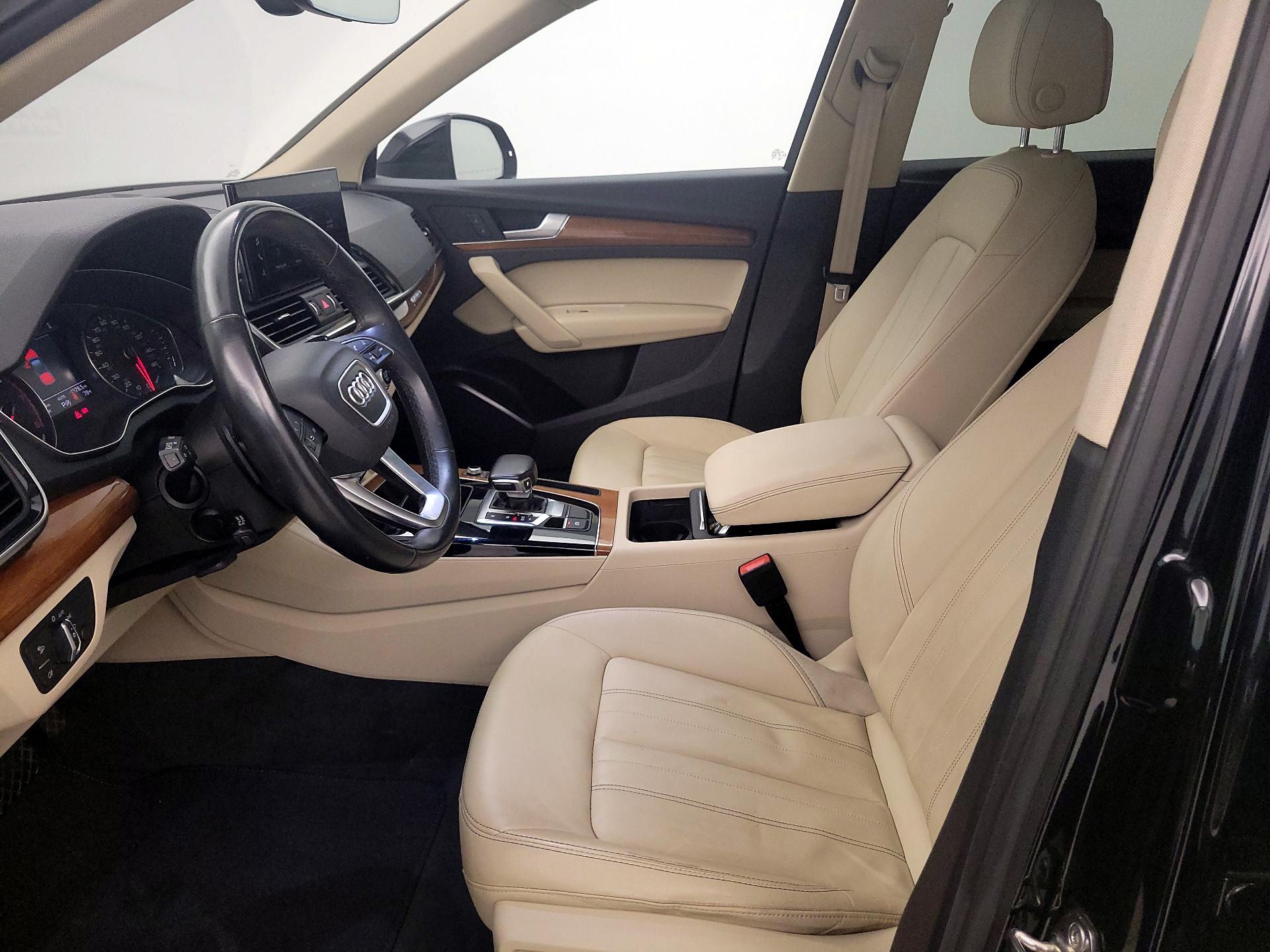 Thumbnail: 2022 Audi Q5 - 11