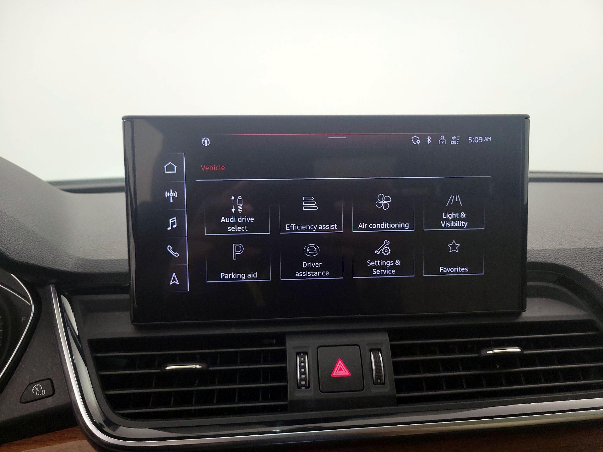 Thumbnail: 2022 Audi Q5 - 15