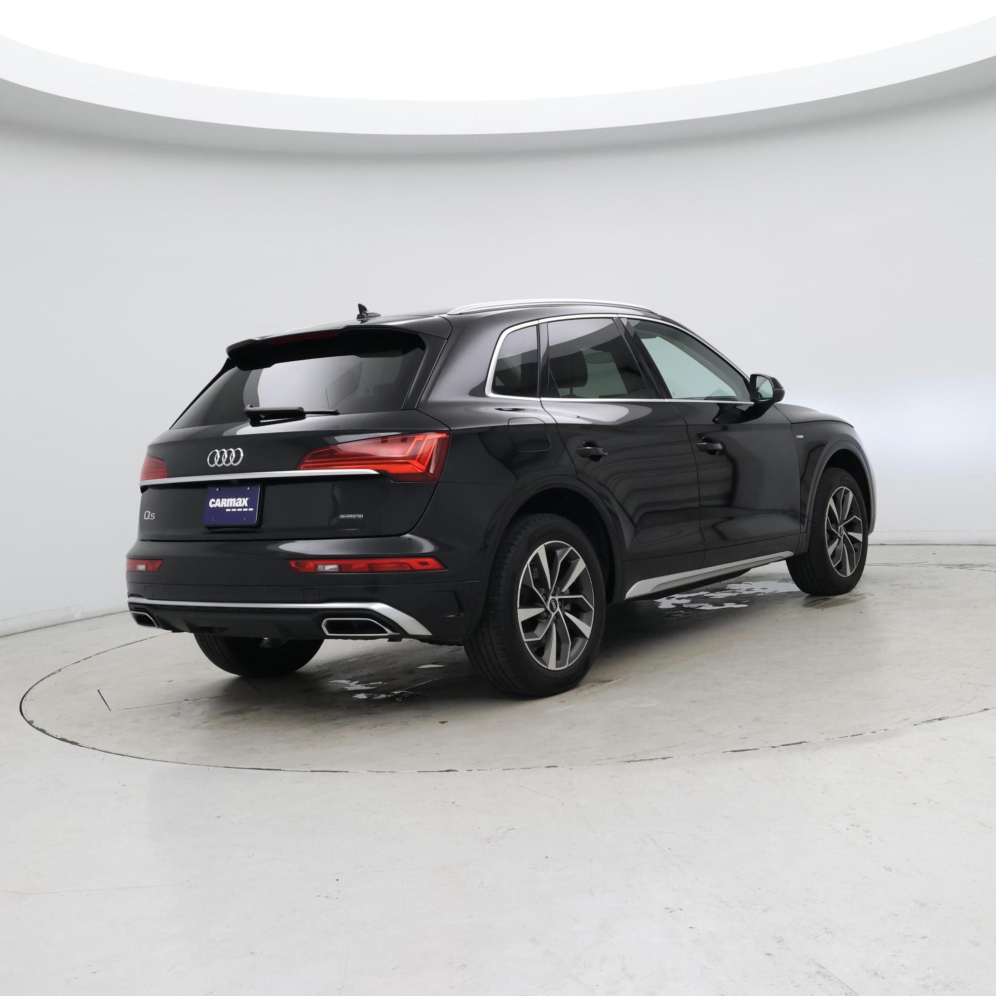 Thumbnail: 2022 Audi Q5 - 8