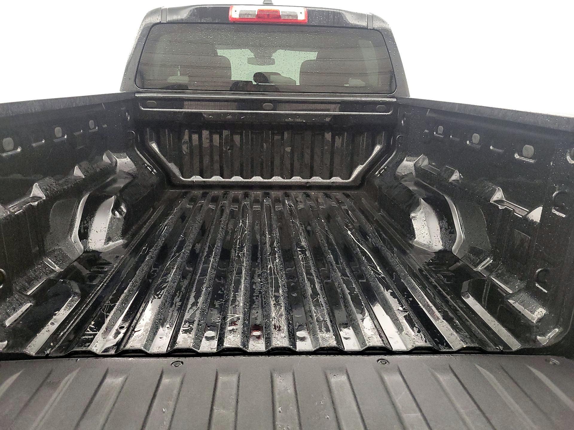 Thumbnail: 2023 Chevrolet Colorado - 20