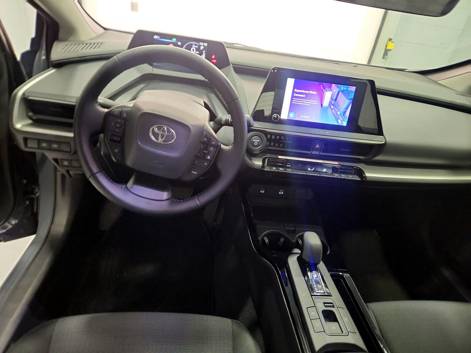 Thumbnail: 2025 Toyota Prius - 9