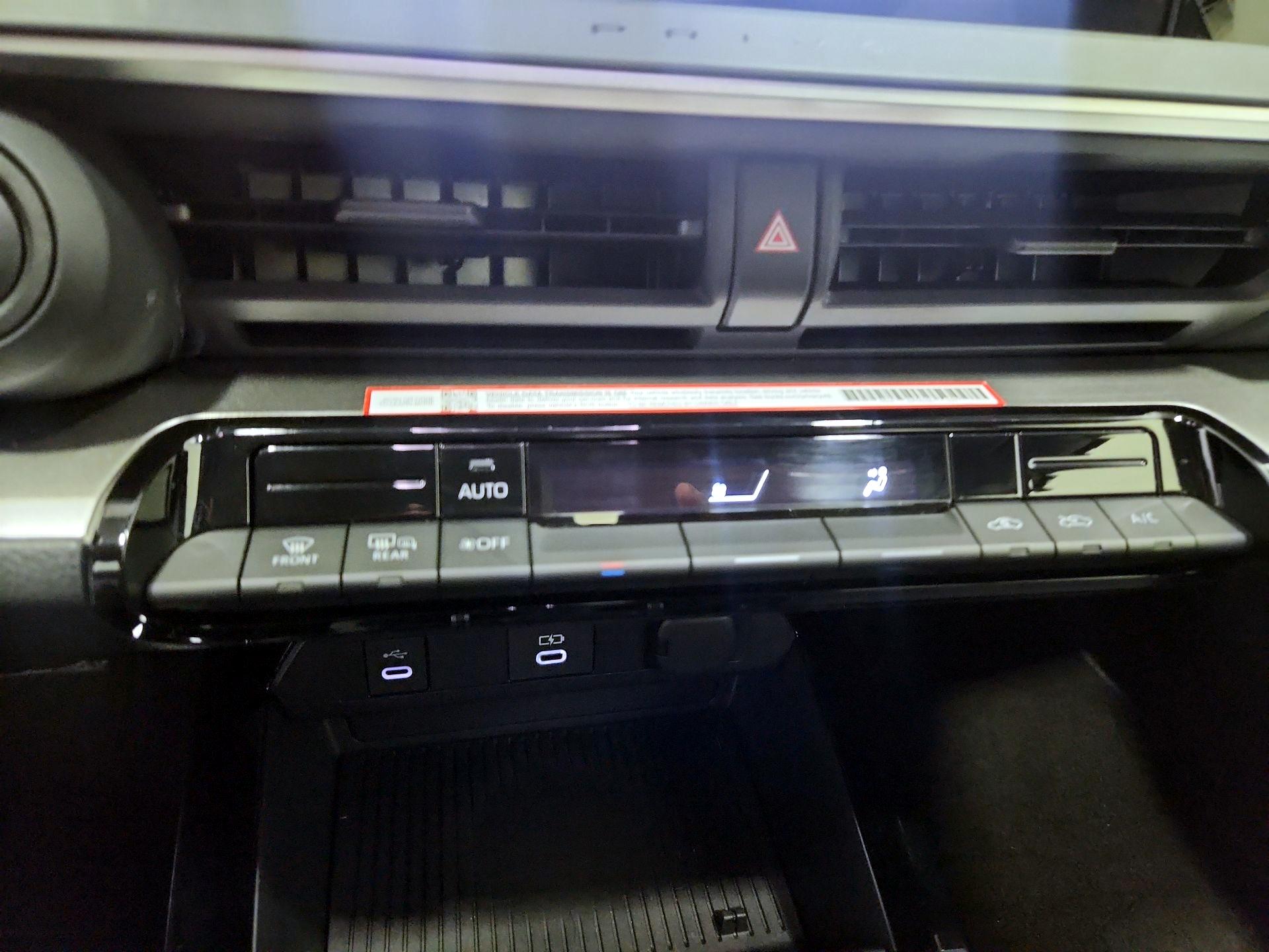 Thumbnail: 2025 Toyota Prius - 17