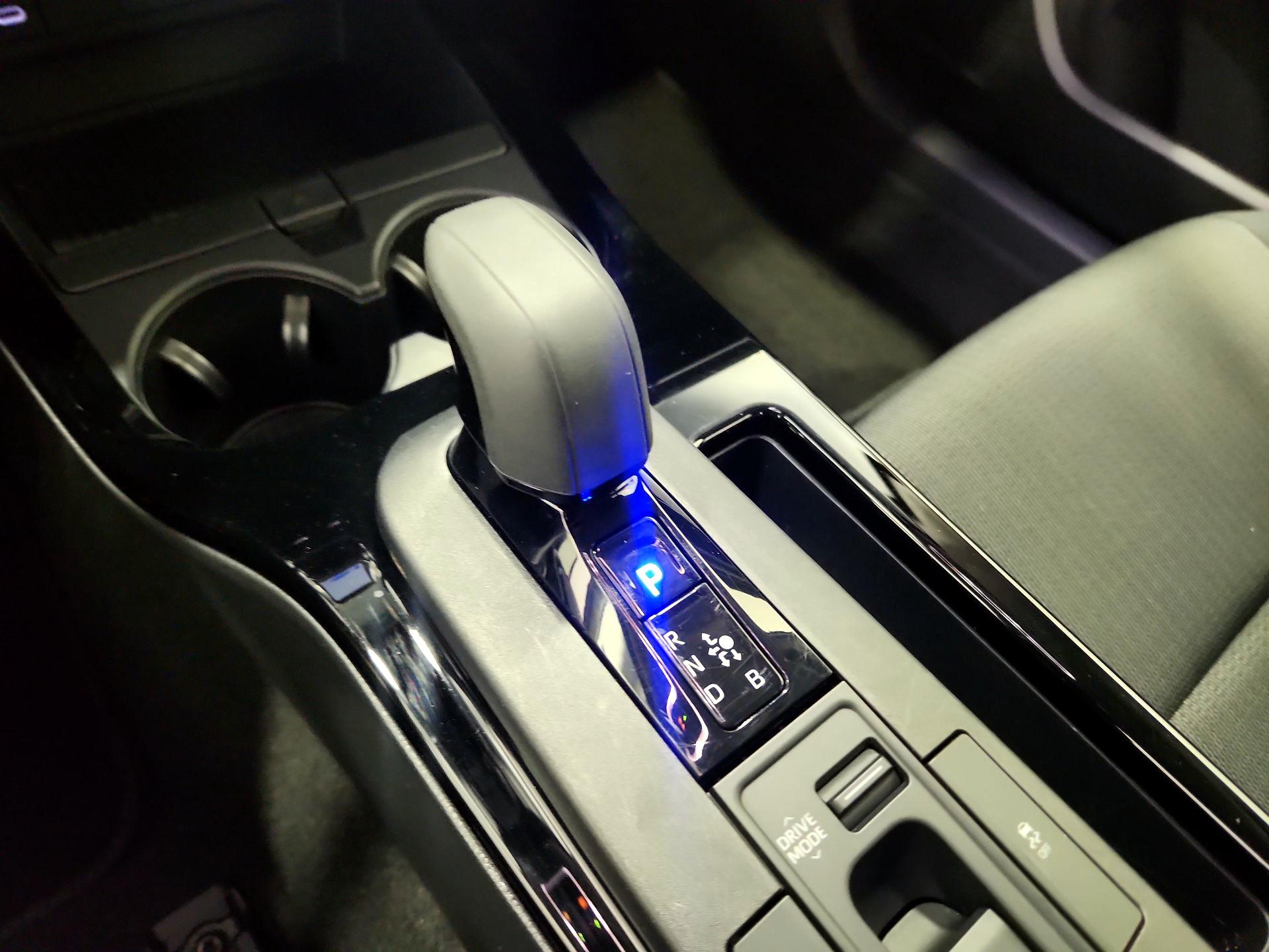 Thumbnail: 2025 Toyota Prius - 18