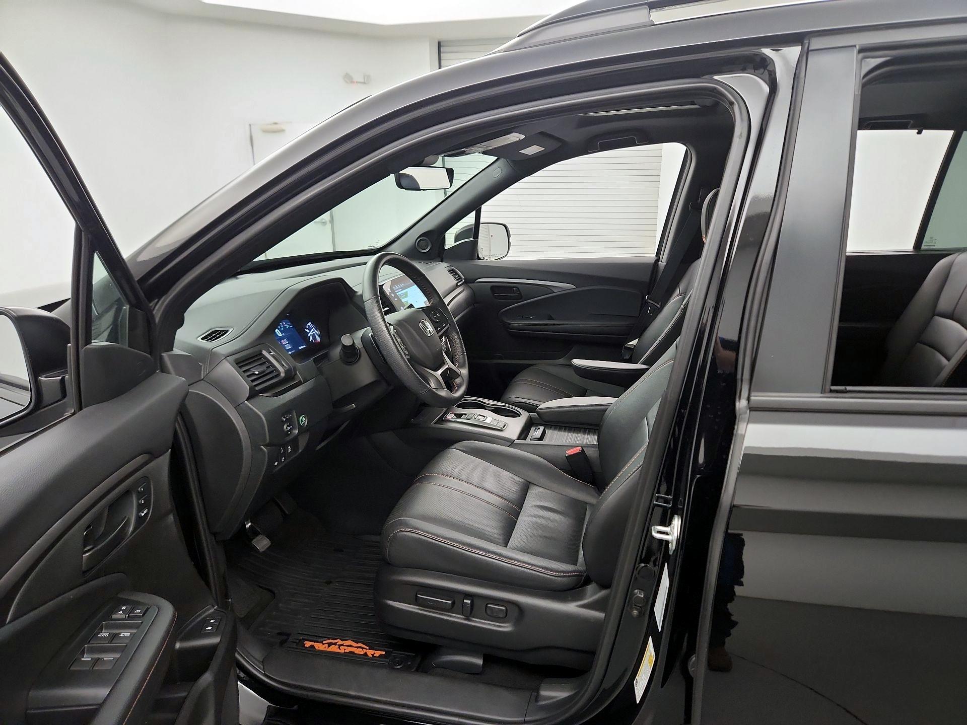 Thumbnail: 2023 Honda Passport - 9