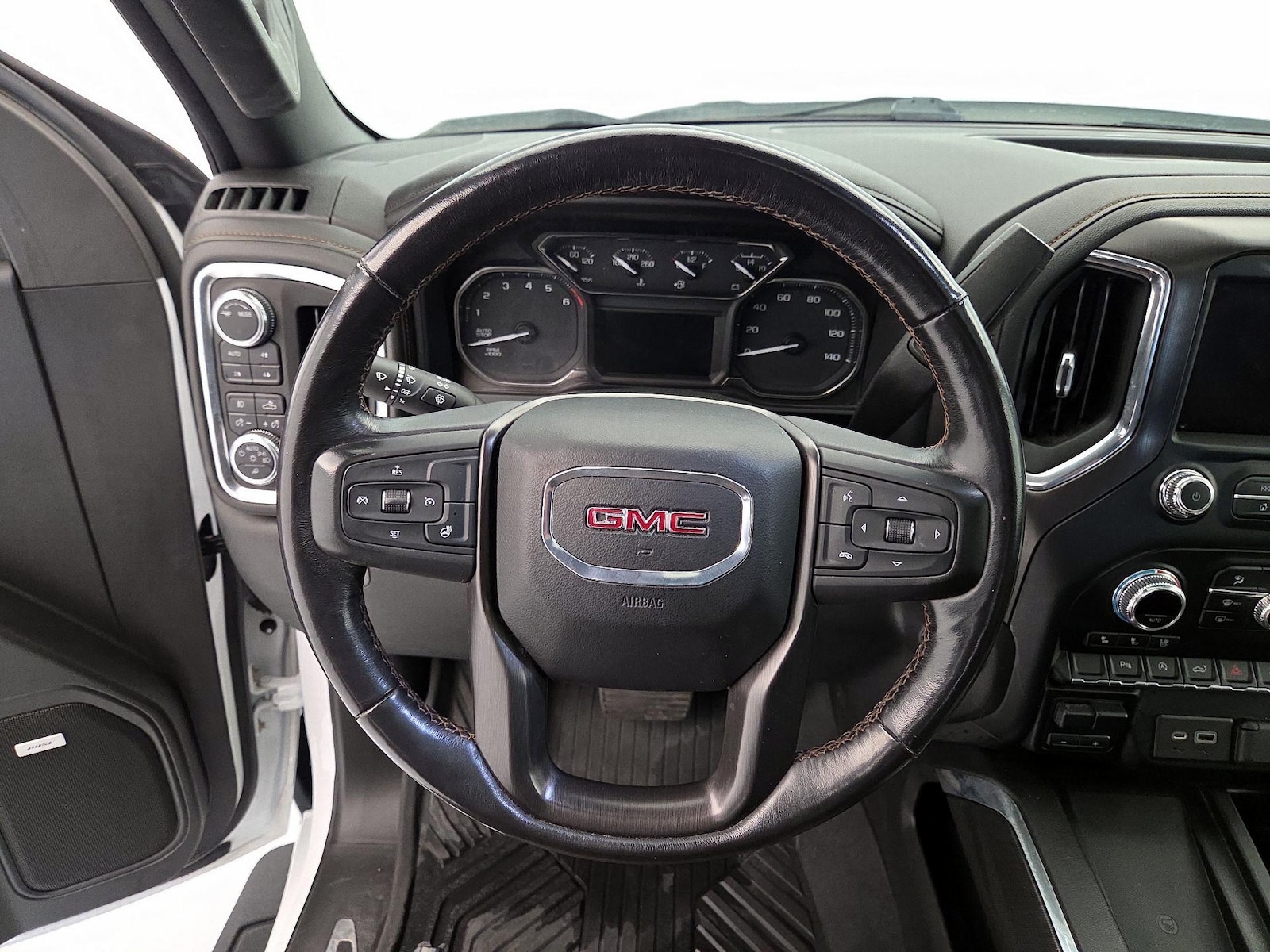 2021 GMC Sierra 1500 AT4 - Photo 11