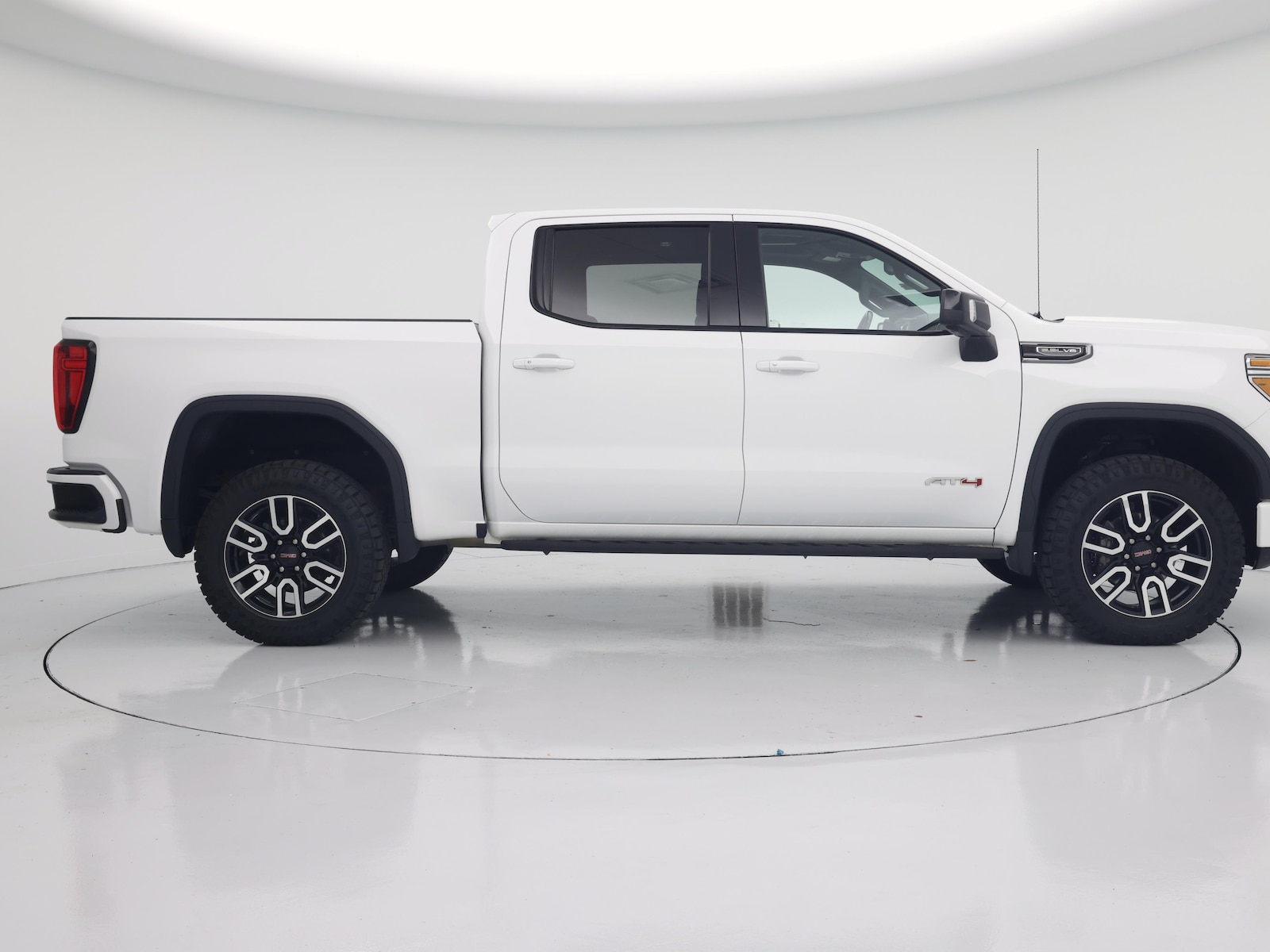 2021 GMC Sierra 1500 AT4 - Photo 8