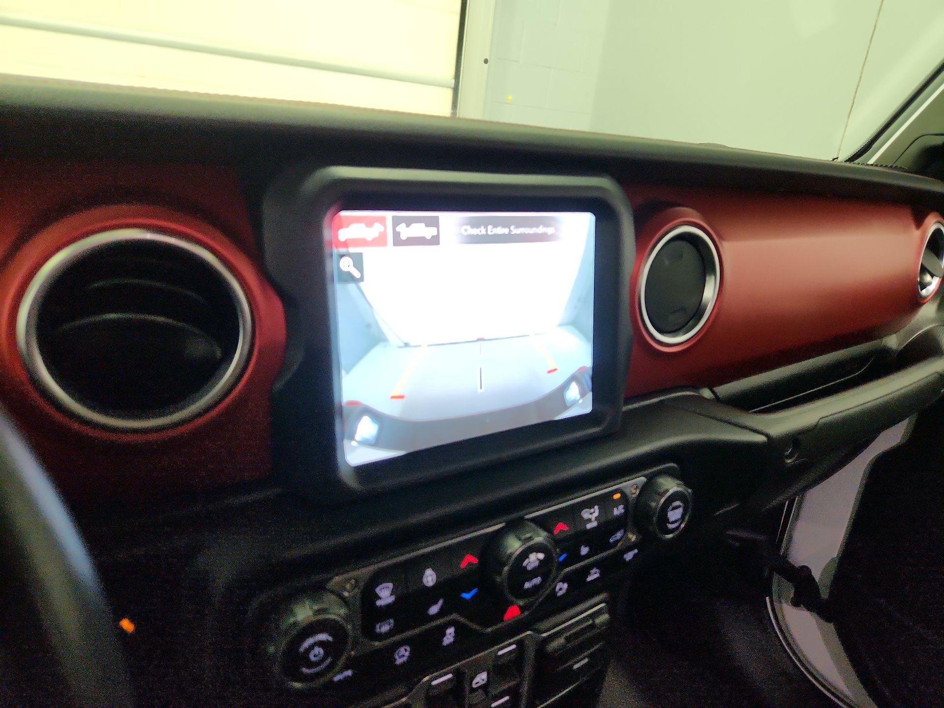 Thumbnail: 2021 Jeep Gladiator - 15