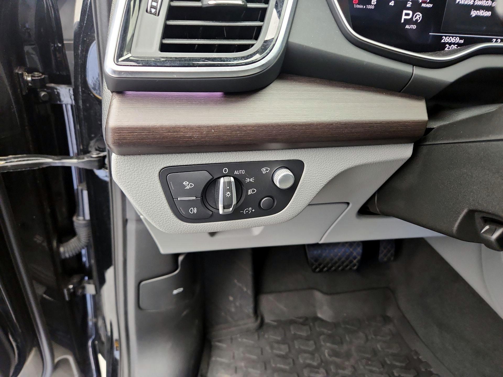 Thumbnail: 2022 Audi Q5 - 13