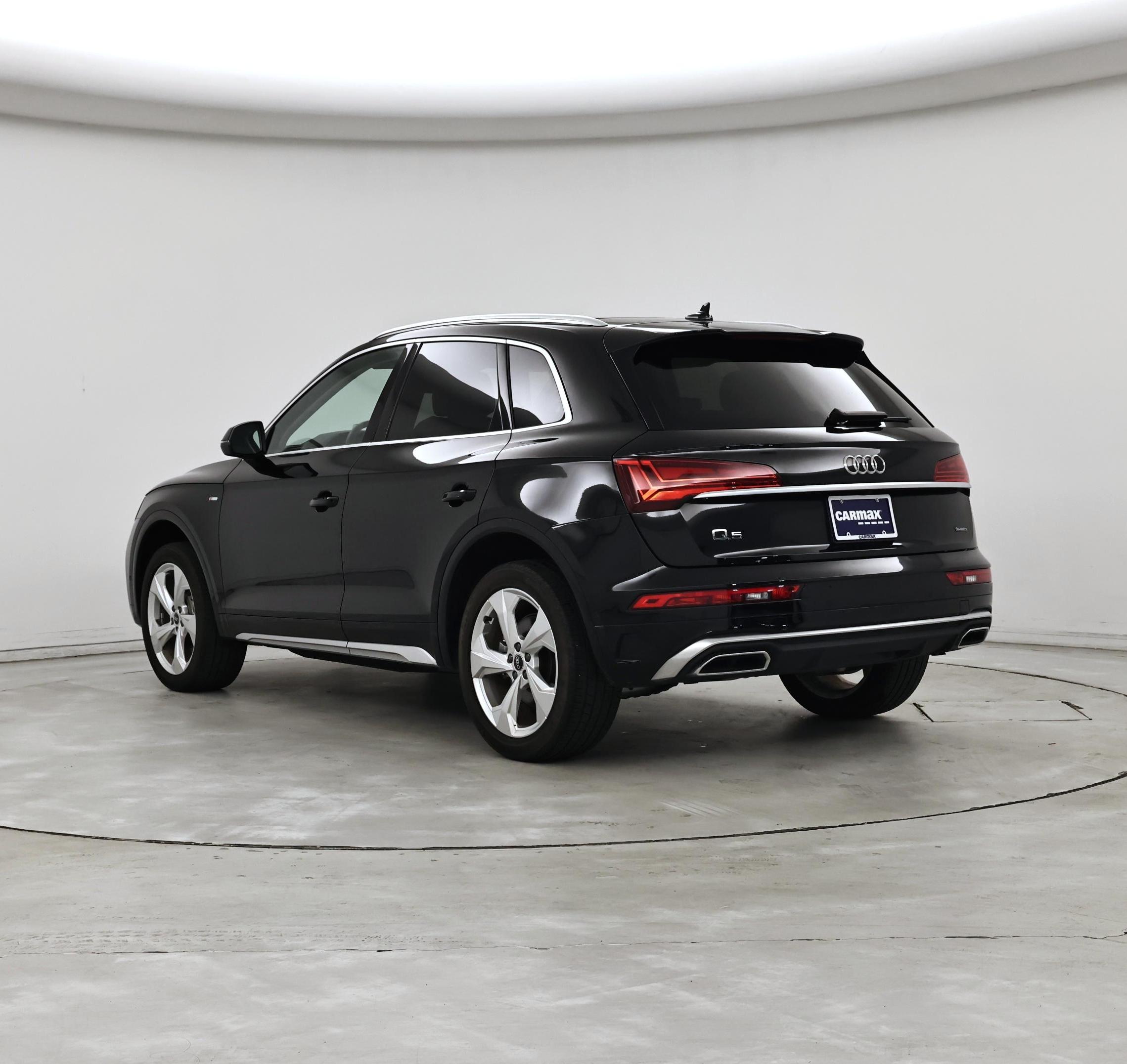 Thumbnail: 2022 Audi Q5 - 2