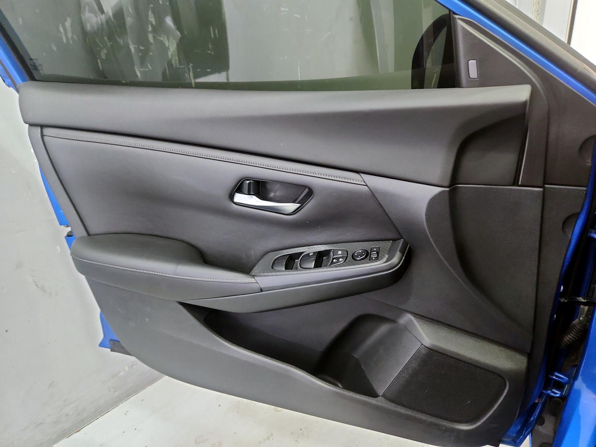 Thumbnail: 2020 Nissan Sentra - 12