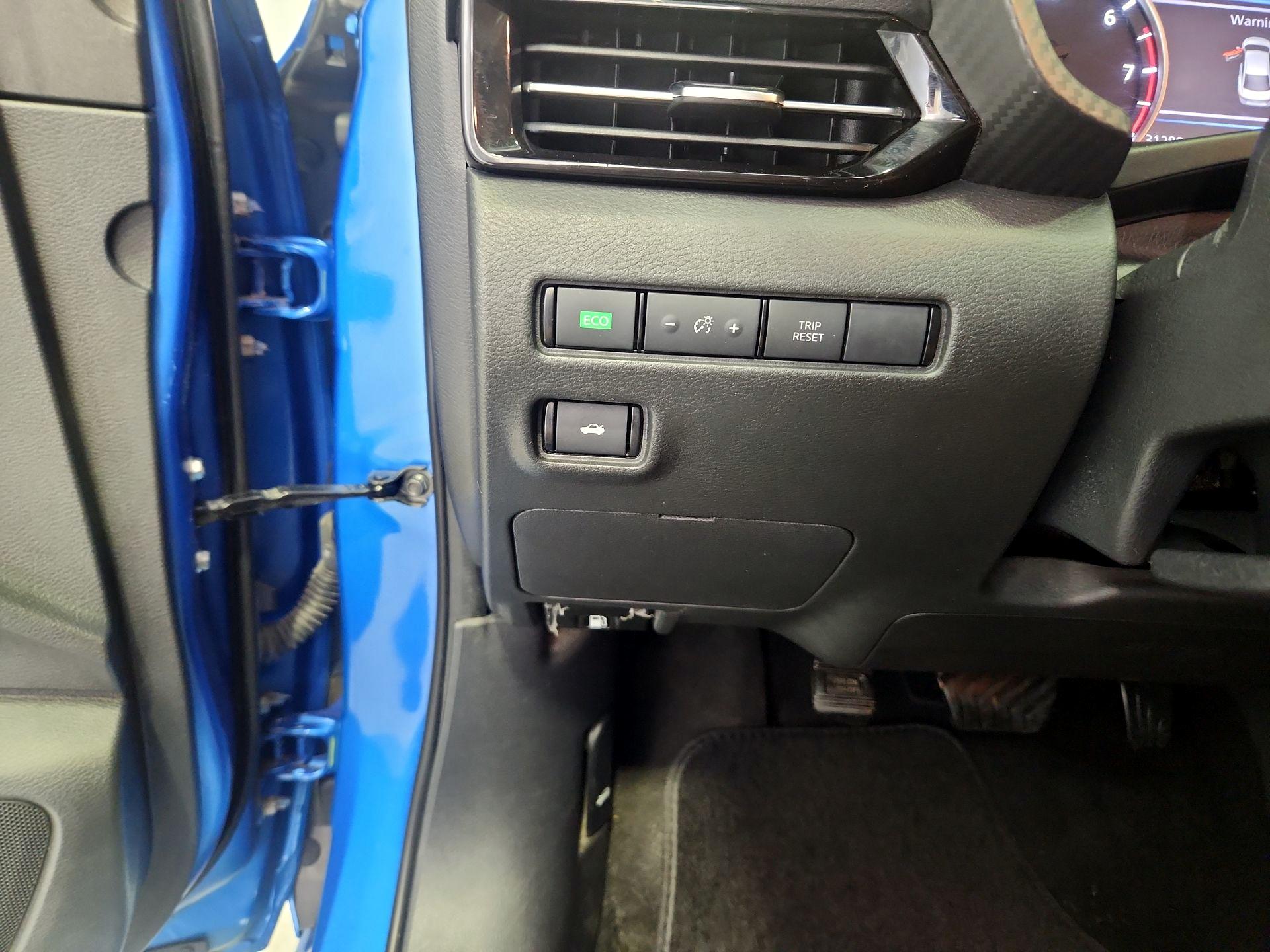 Thumbnail: 2020 Nissan Sentra - 13