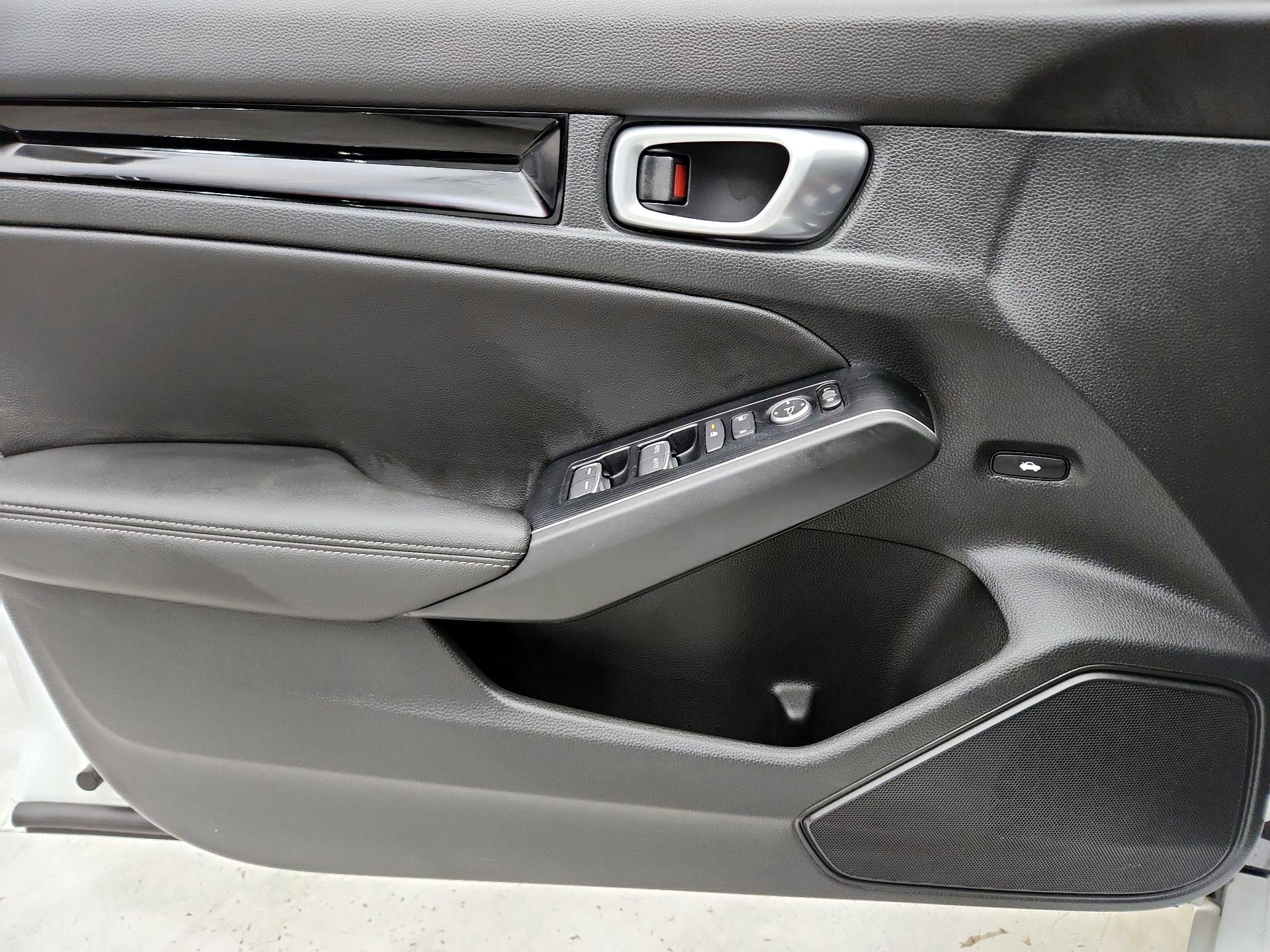 Thumbnail: 2024 Honda Civic - 12