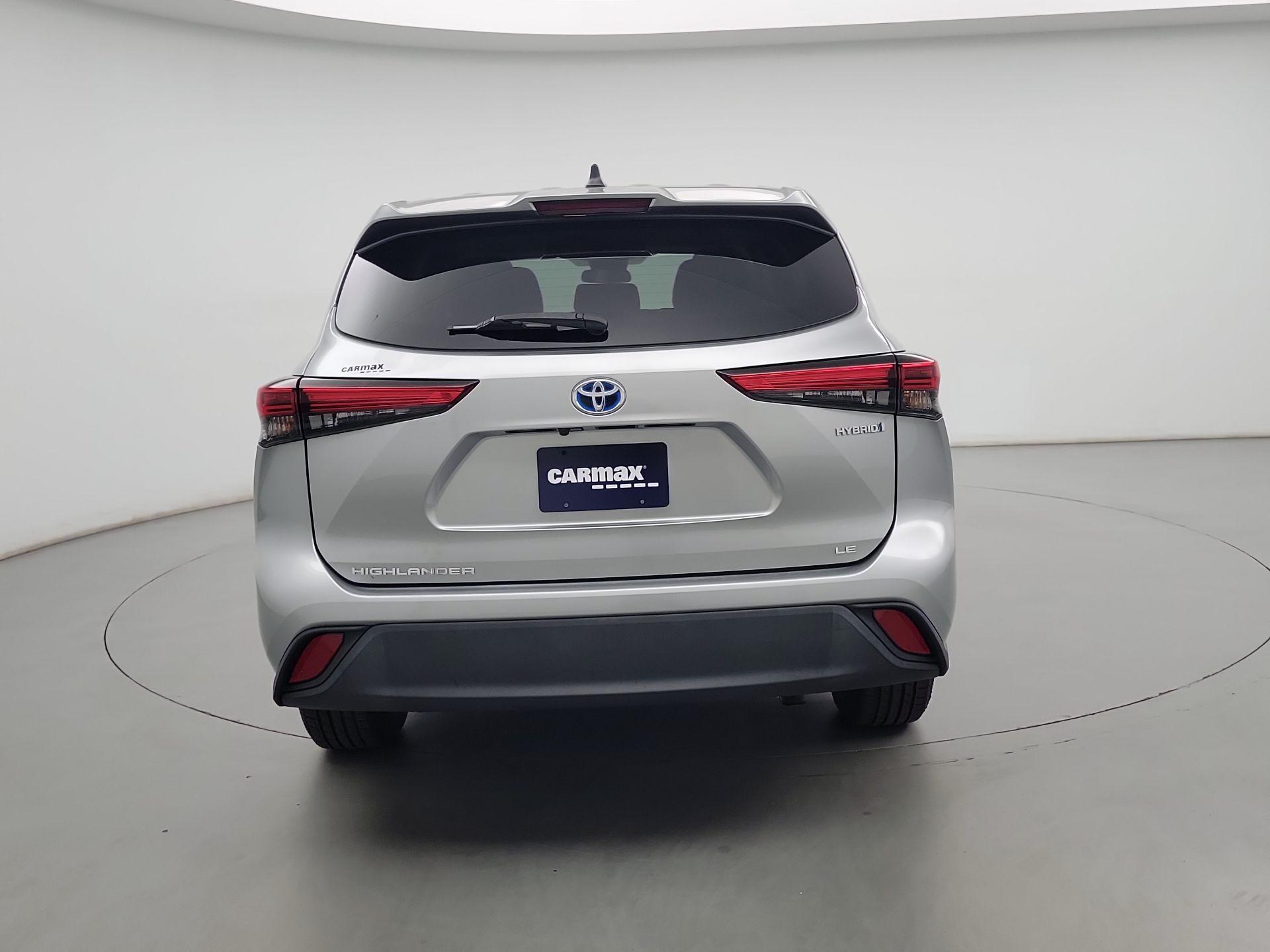 Thumbnail: 2022 Toyota Highlander - 6