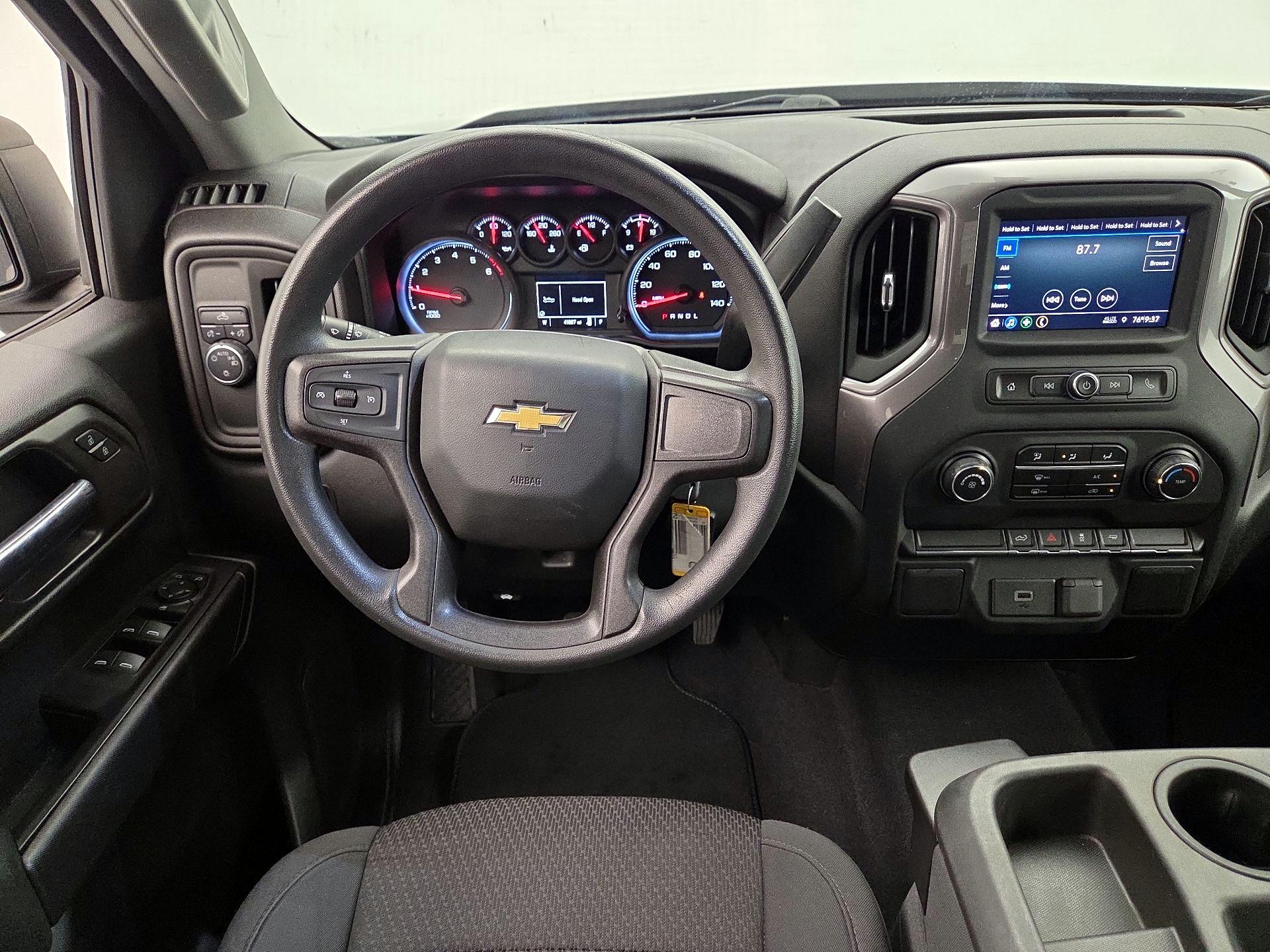 Thumbnail: 2020 Chevrolet Silverado 1500 - 9