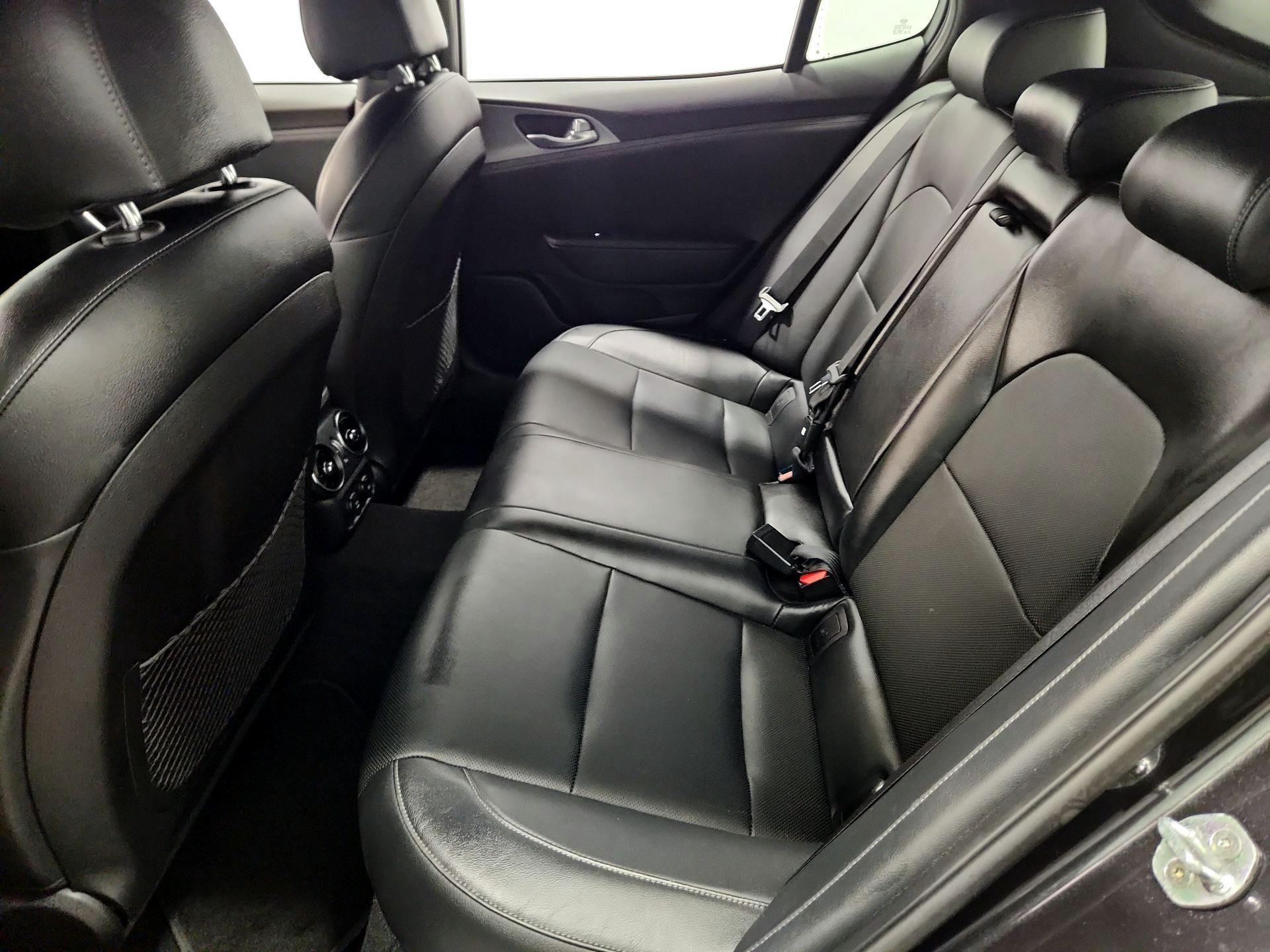 Thumbnail: 2020 Kia Stinger - 19