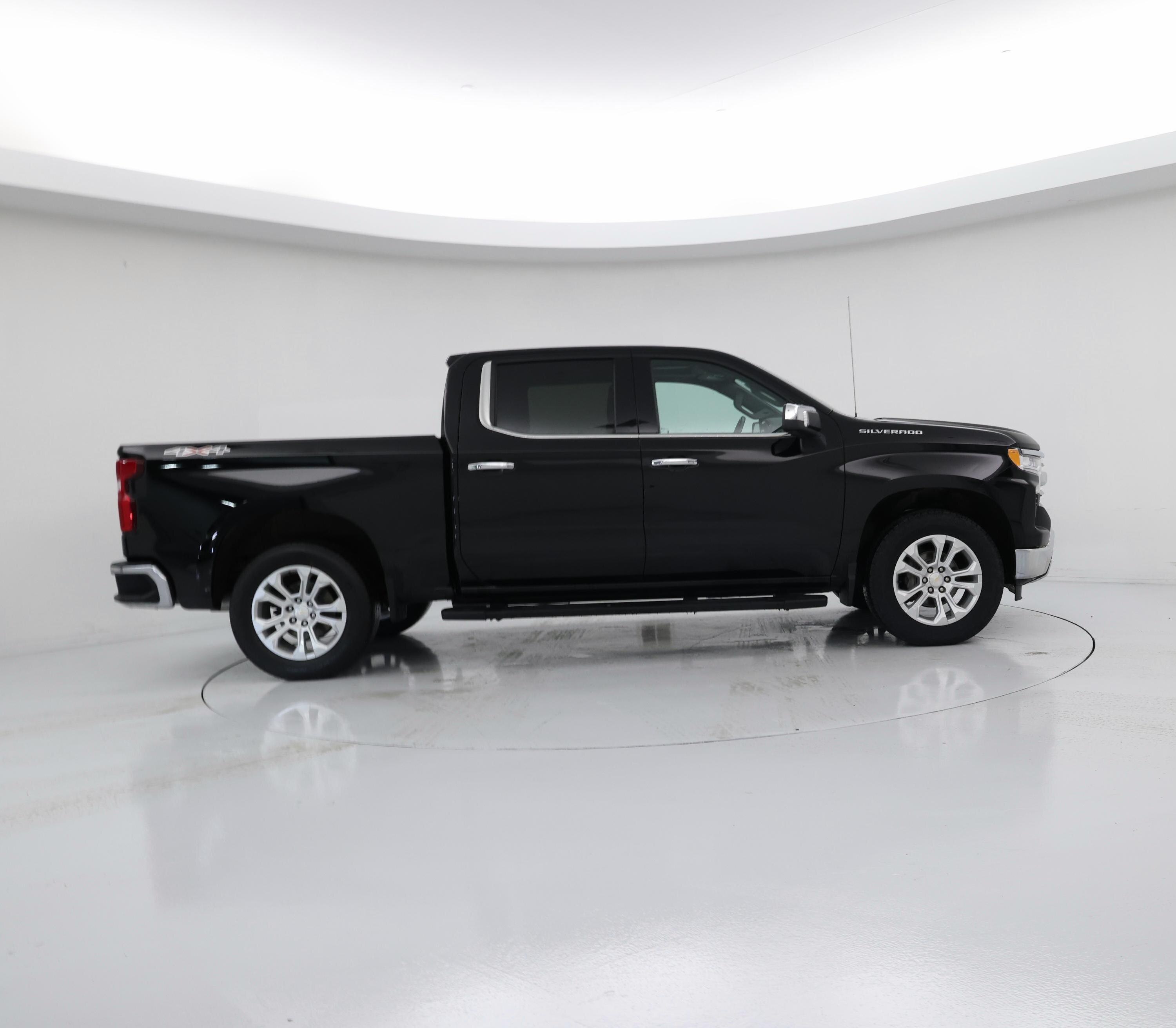 Thumbnail: 2023 Chevrolet Silverado 1500 - 7