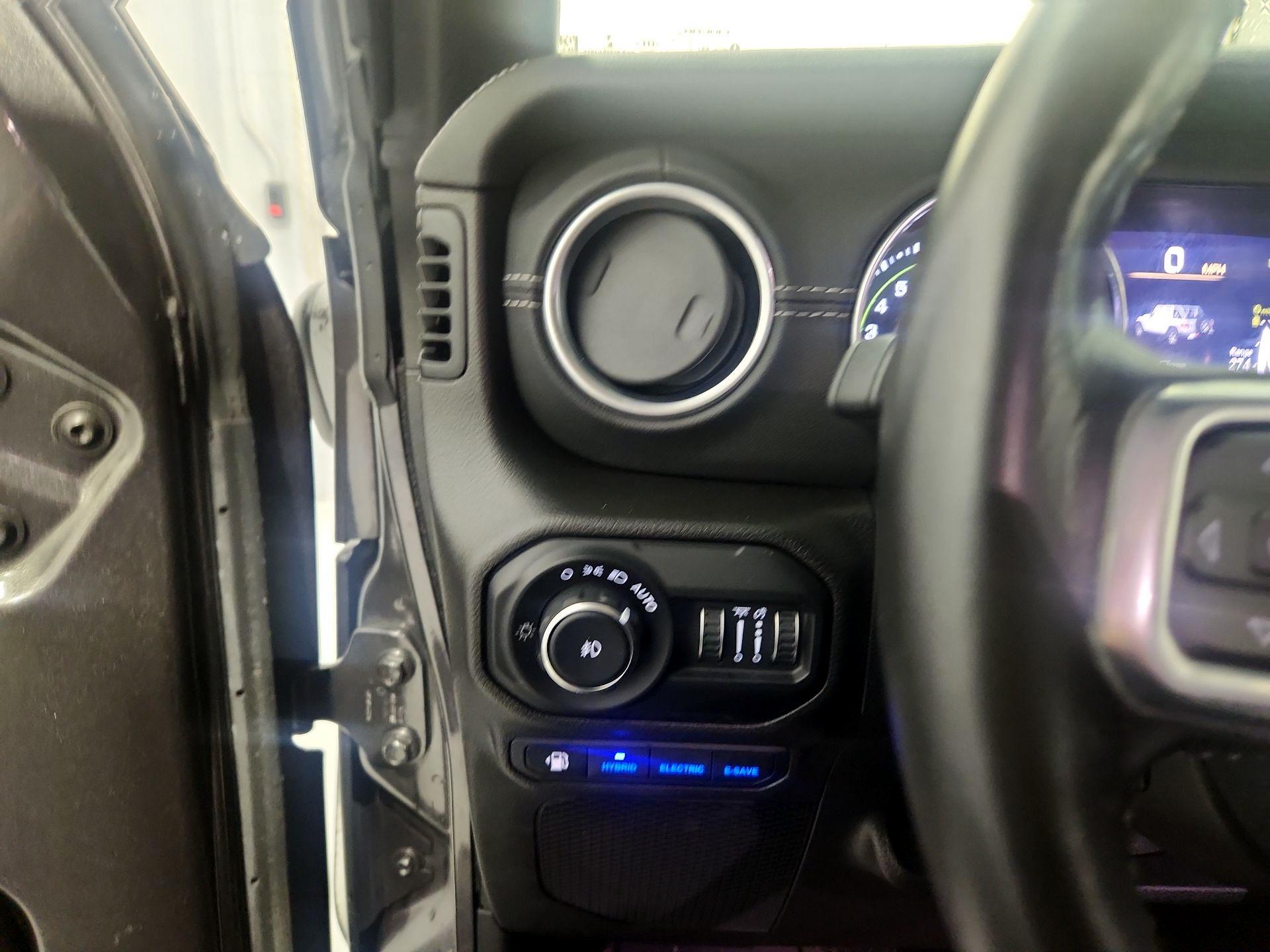 Thumbnail: 2021 Jeep Wrangler - 13