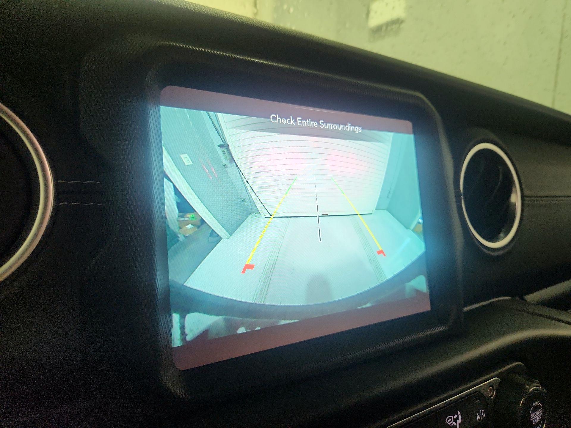 Thumbnail: 2021 Jeep Wrangler - 15