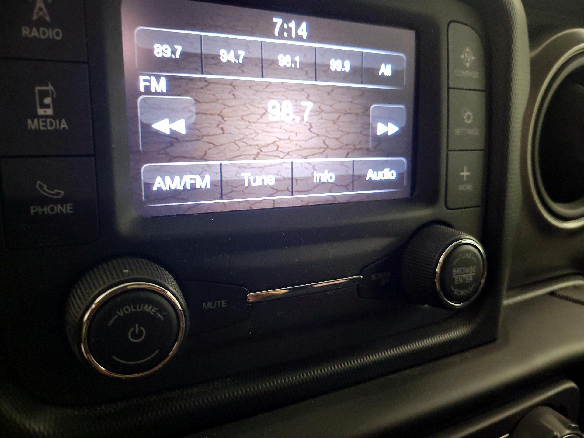 Thumbnail: 2021 Jeep Wrangler - 15