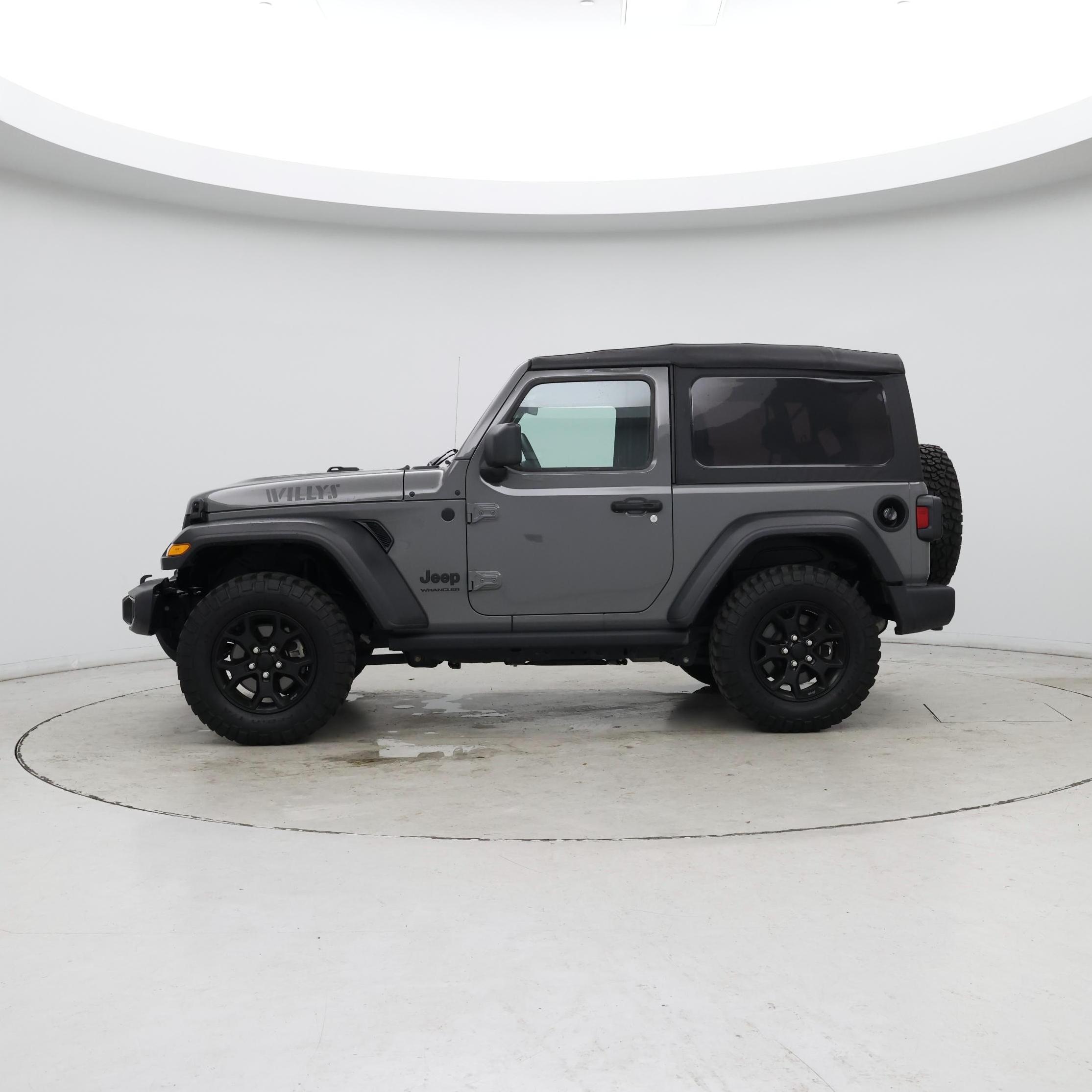 Thumbnail: 2021 Jeep Wrangler - 3