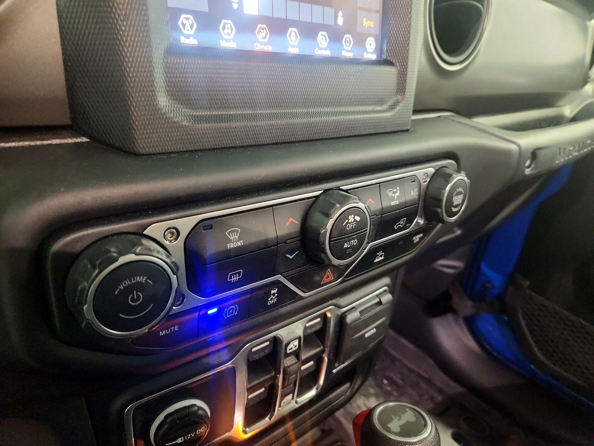 Thumbnail: 2023 Jeep Wrangler - 16