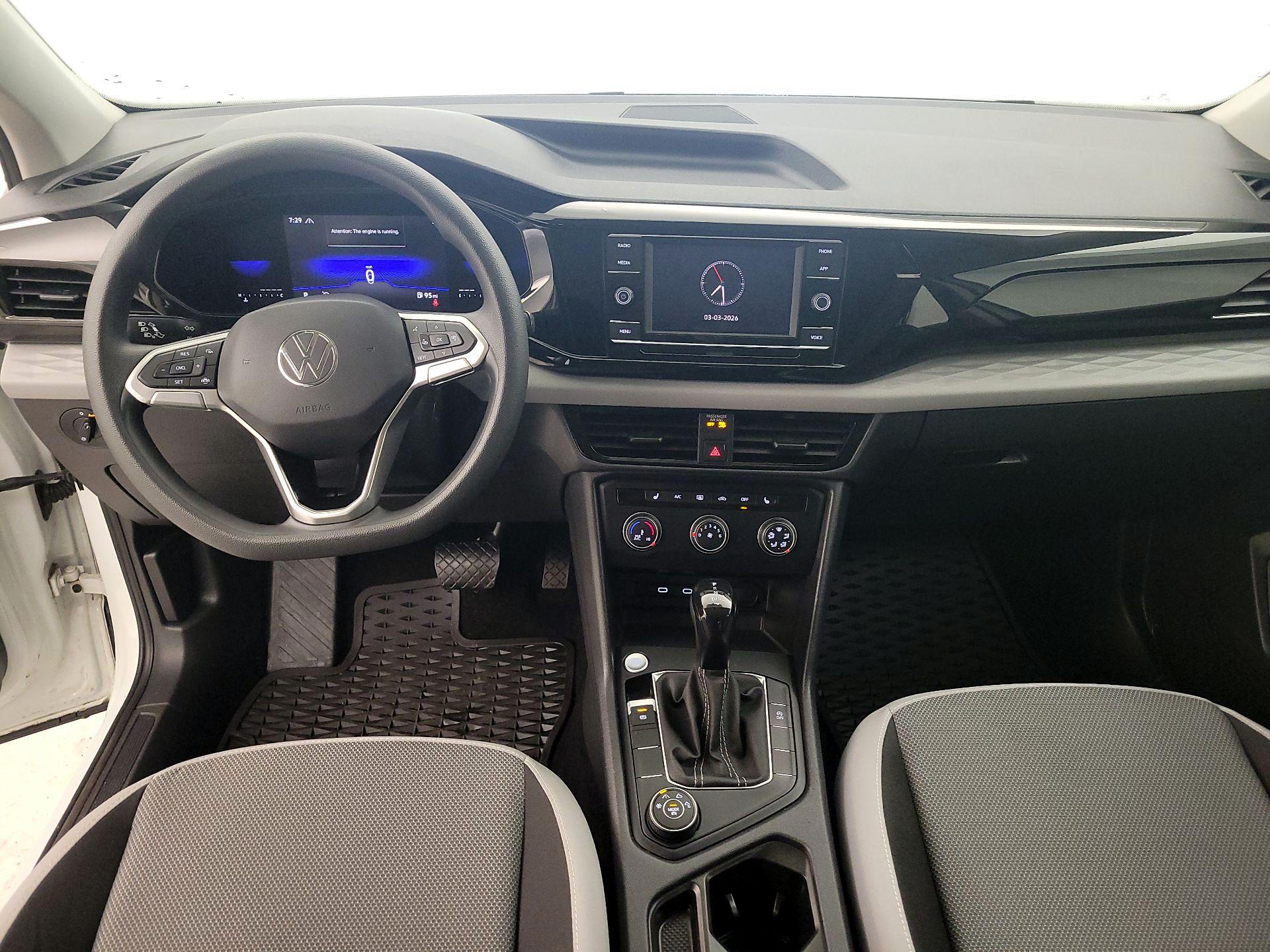 Thumbnail: 2022 Volkswagen Taos - 9