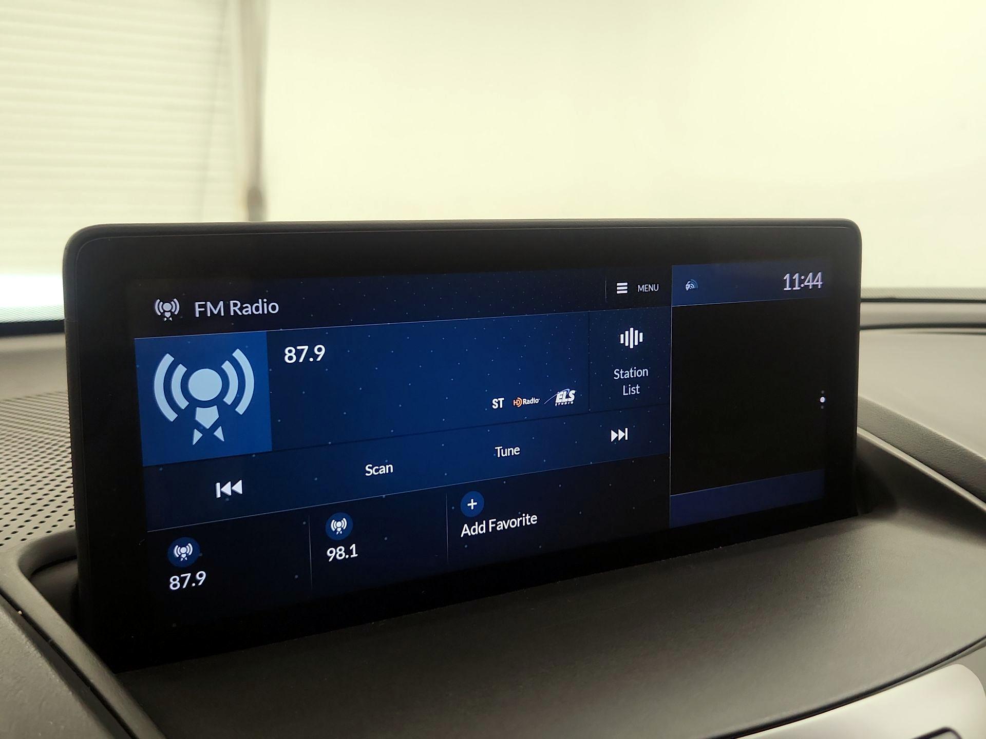 Thumbnail: 2021 Acura RDX - 16