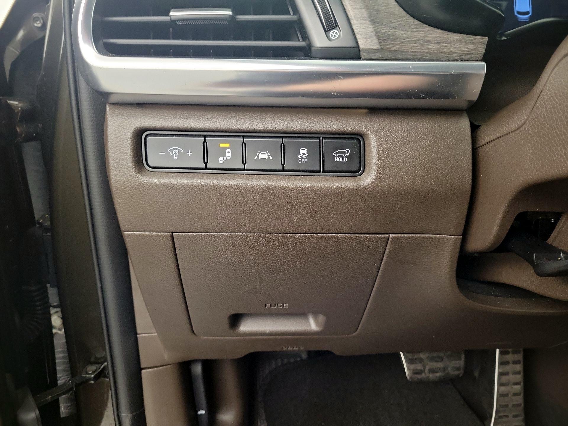 Thumbnail: 2022 Kia Telluride - 13