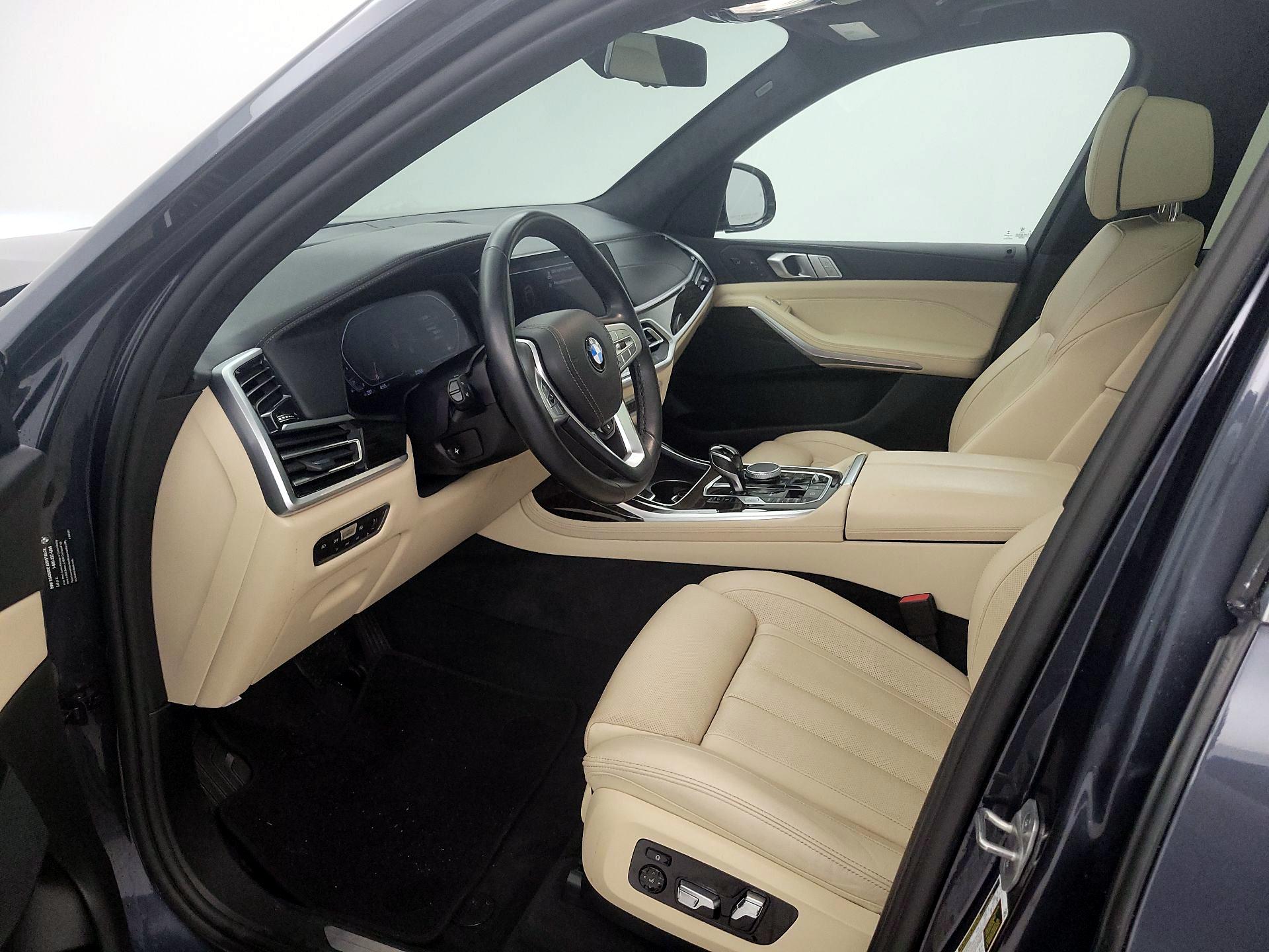 Thumbnail: 2021 BMW X7 - 11