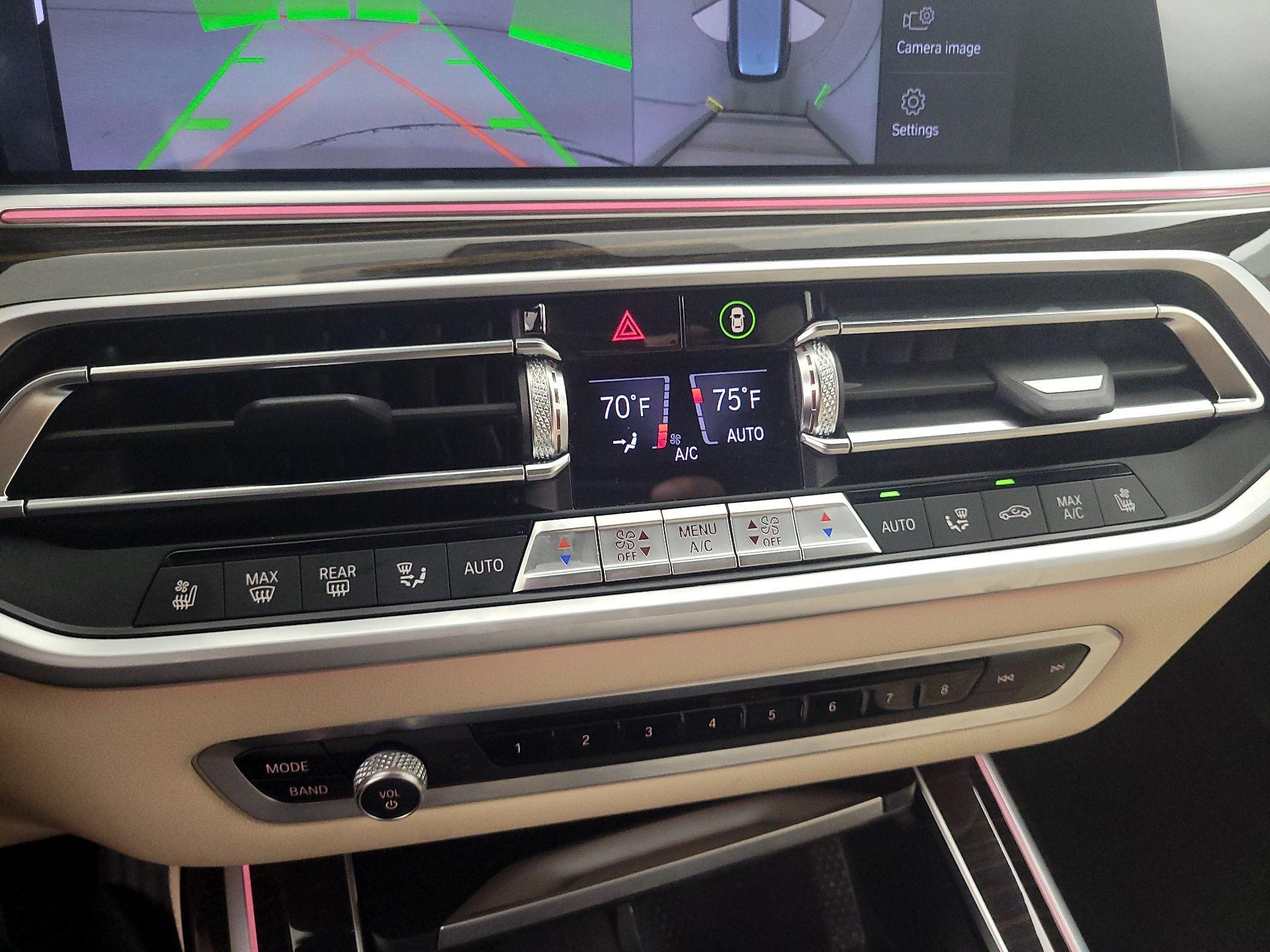 Thumbnail: 2021 BMW X7 - 16