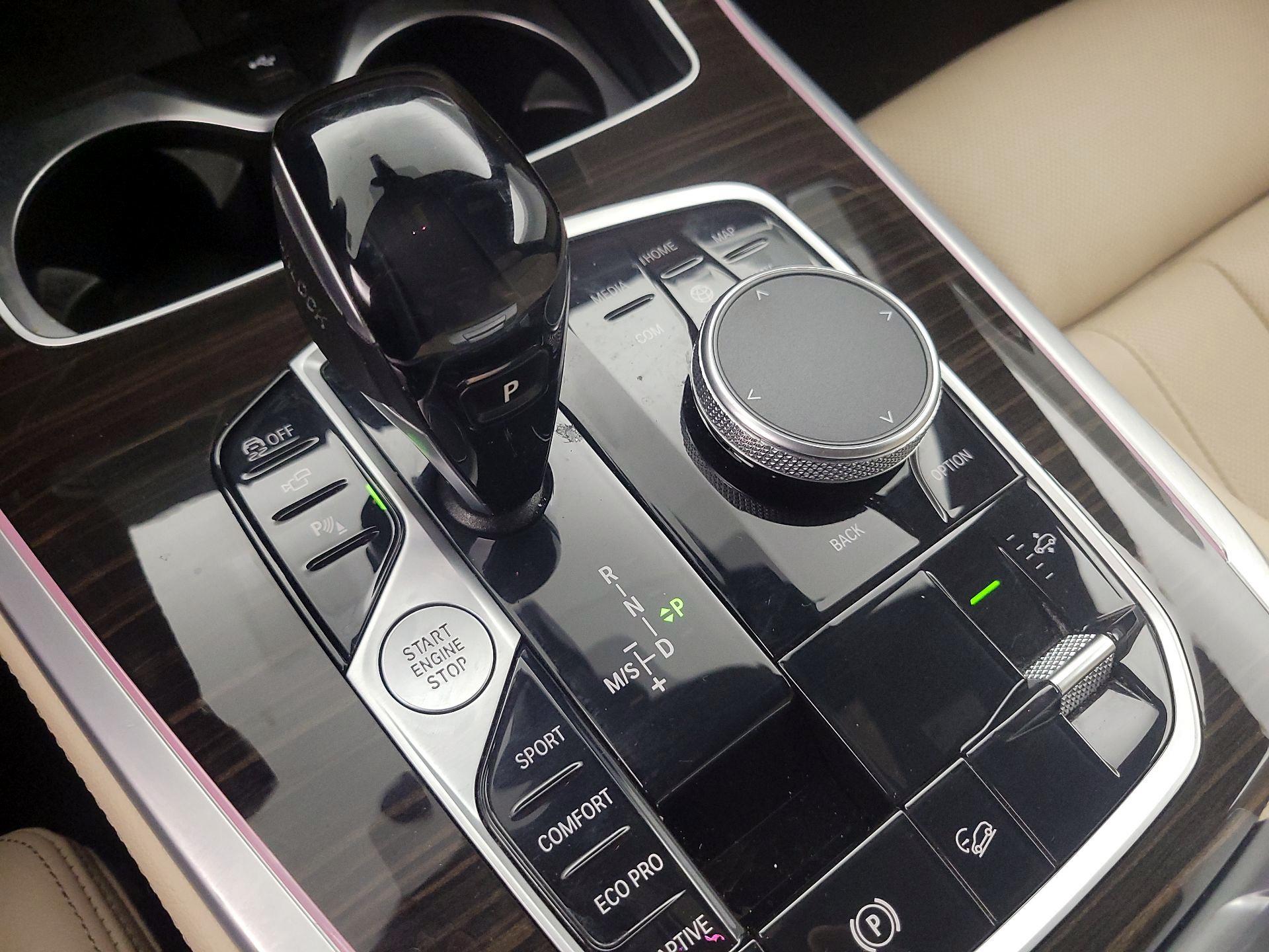 Thumbnail: 2021 BMW X7 - 17