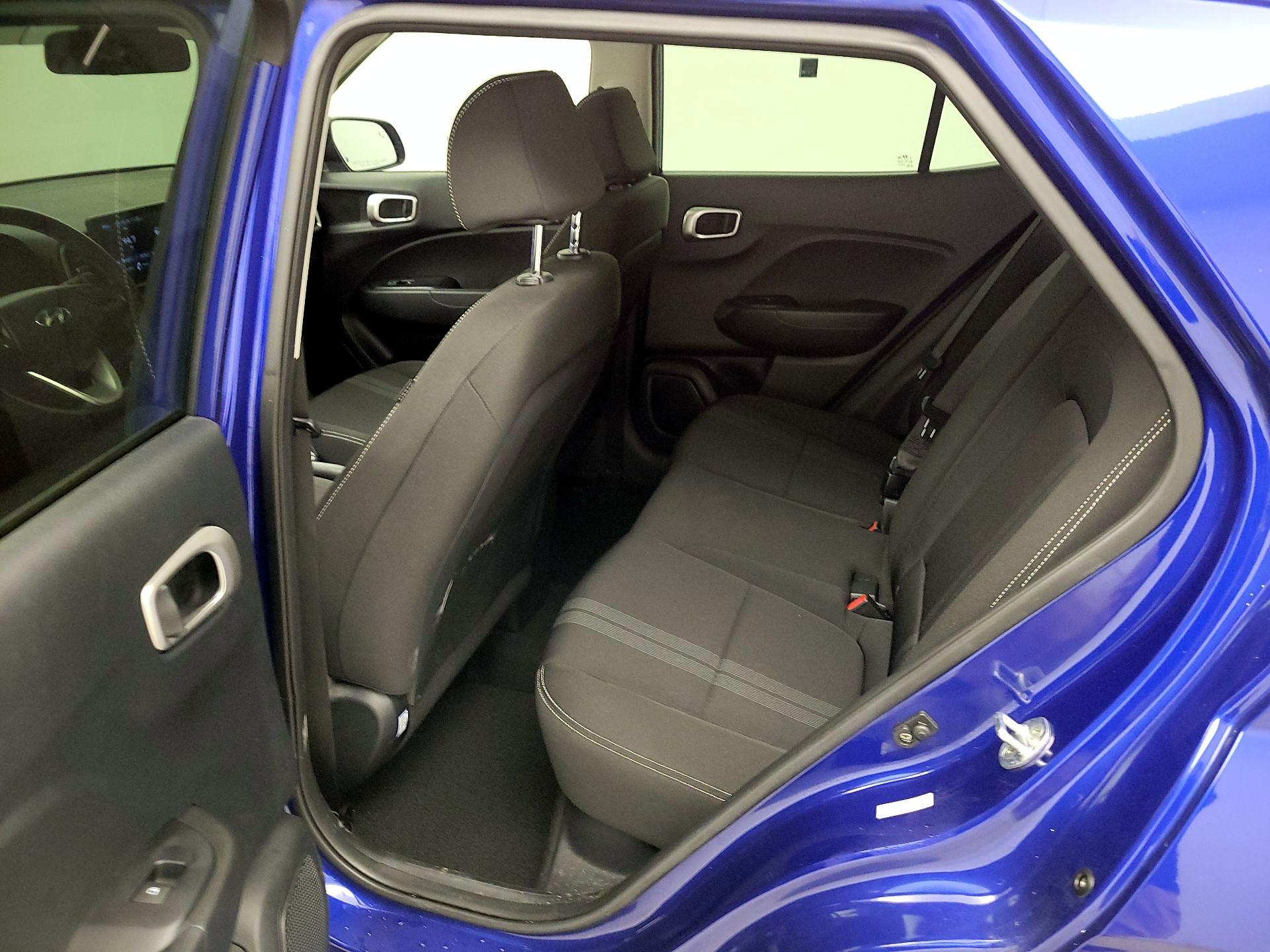 Thumbnail: 2023 Hyundai Venue - 20