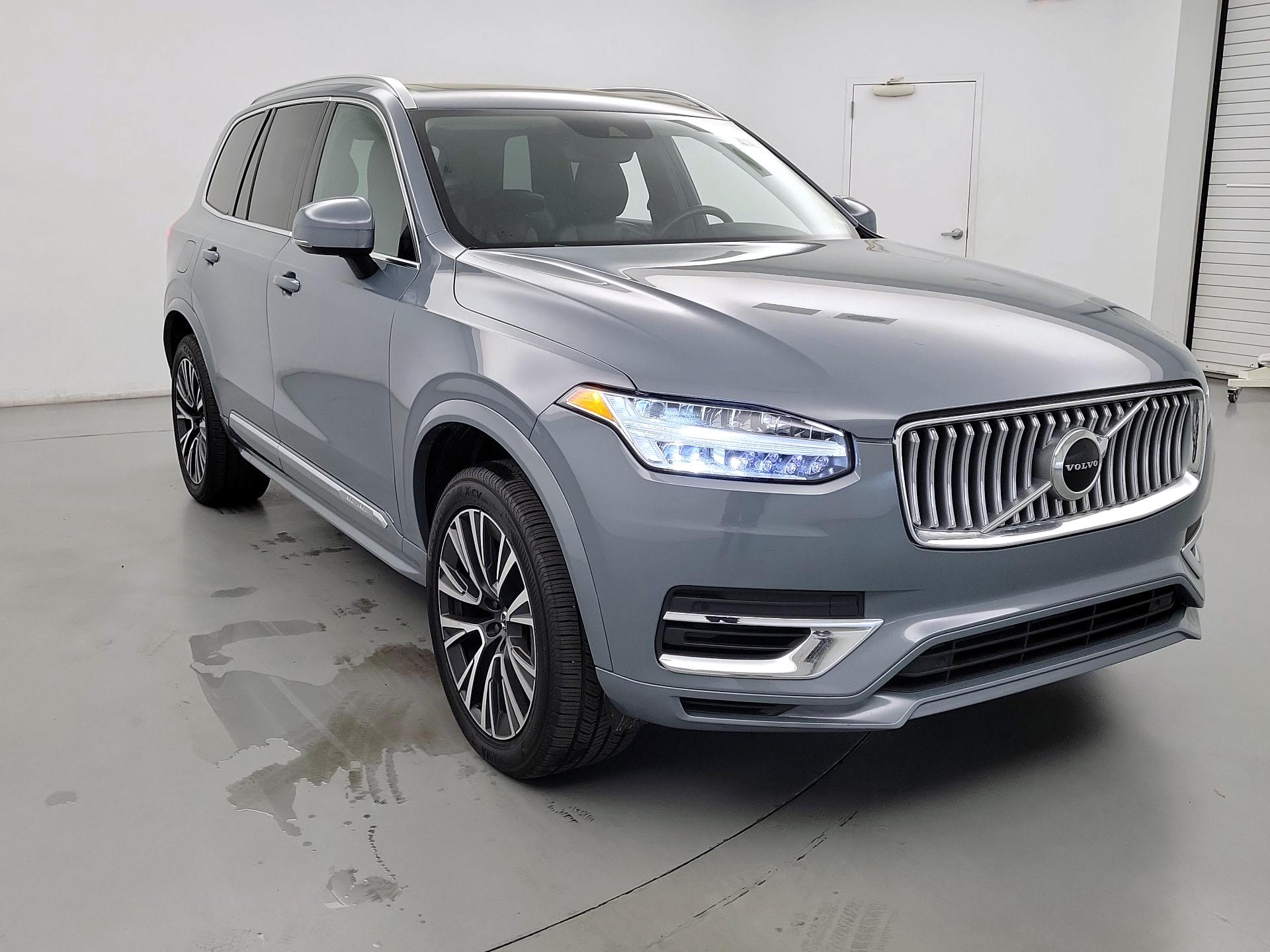 Thumbnail: 2022 Volvo XC90 - 1