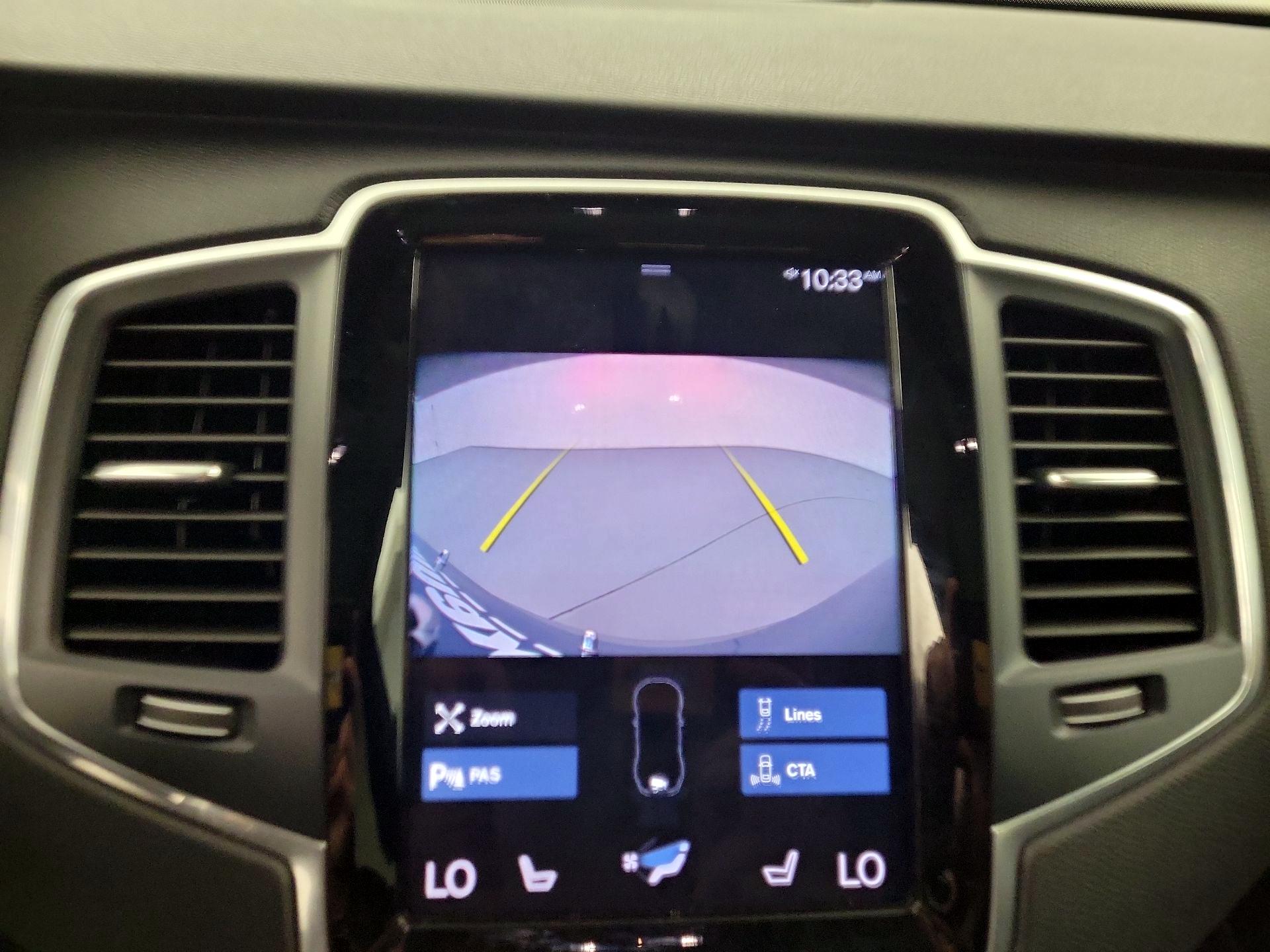 Thumbnail: 2022 Volvo XC90 - 13