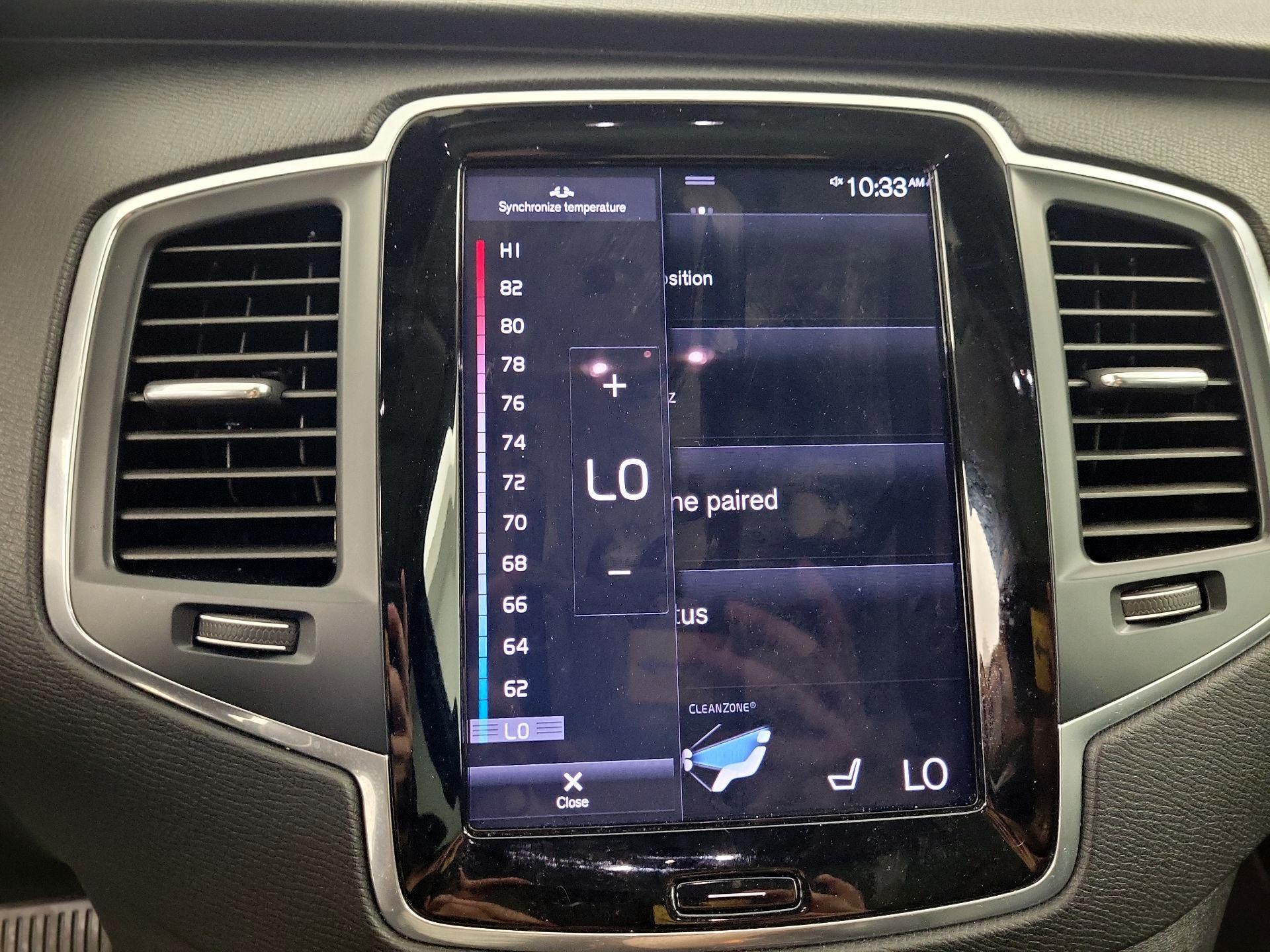 Thumbnail: 2022 Volvo XC90 - 15