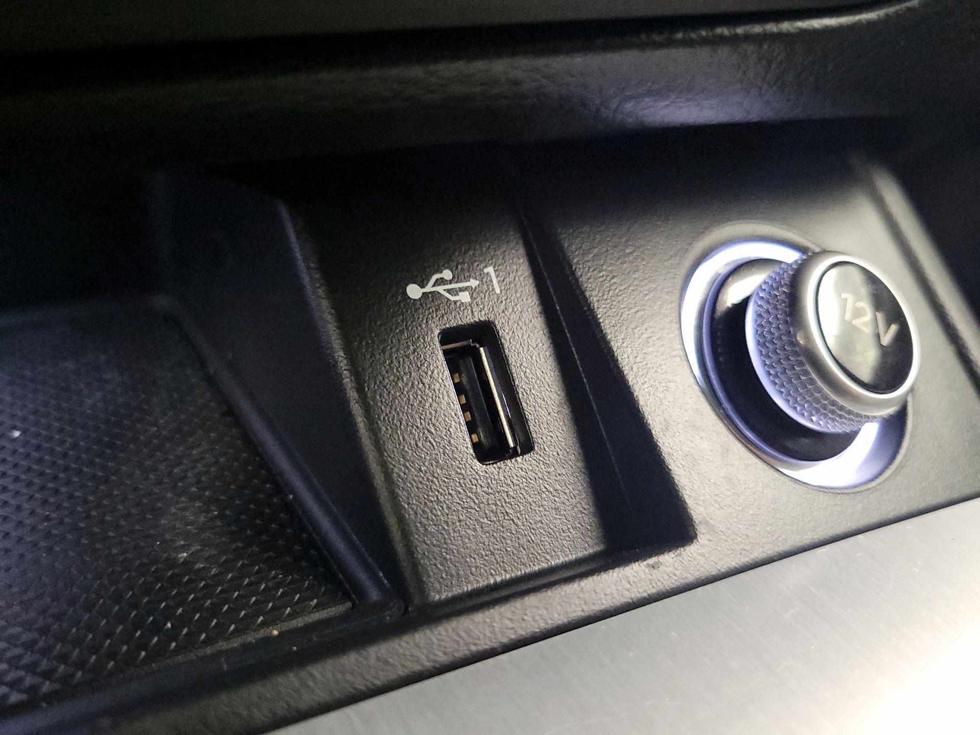 Thumbnail: 2020 Audi SQ5 - 19