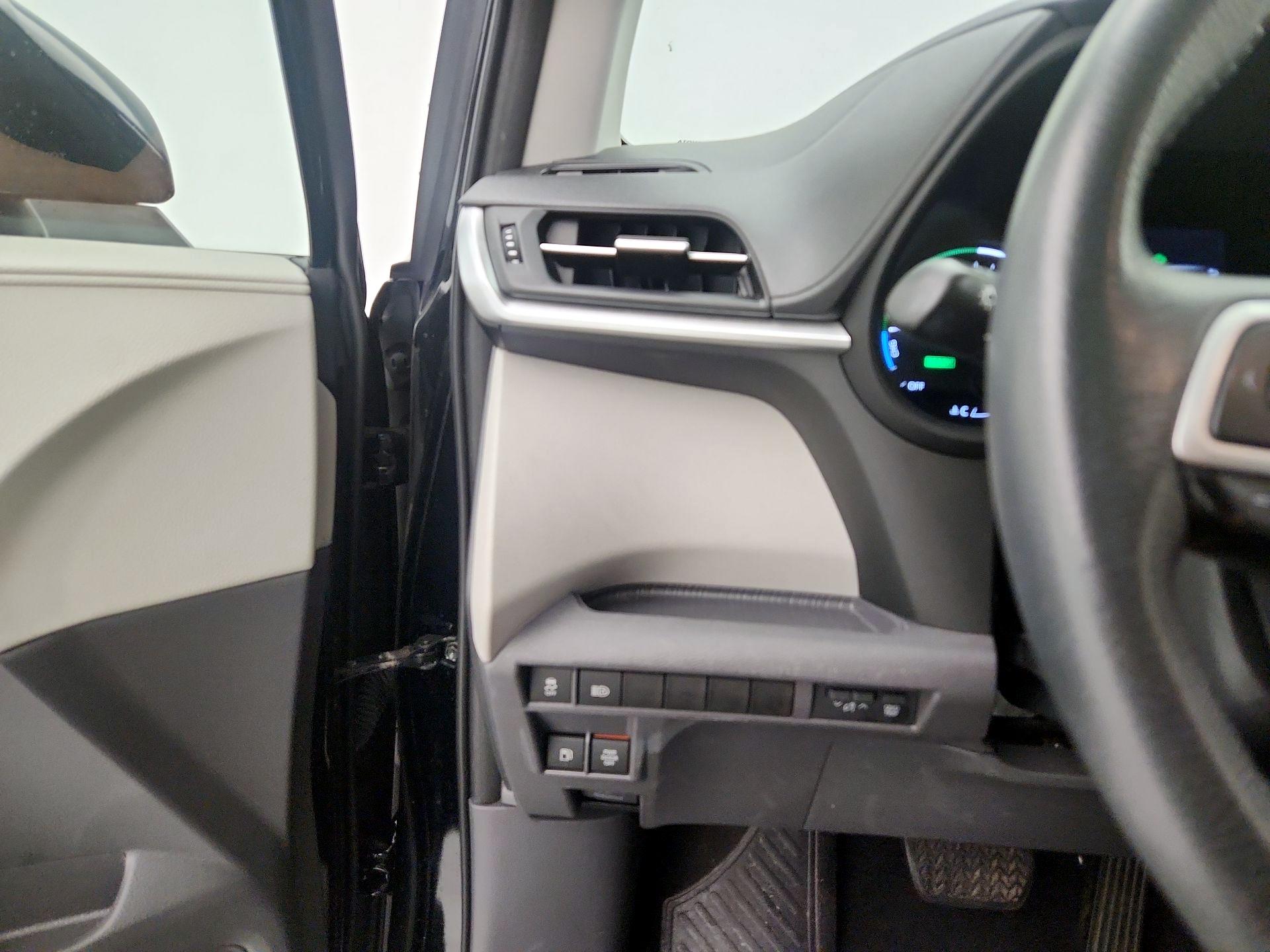 Thumbnail: 2022 Toyota Sienna - 13