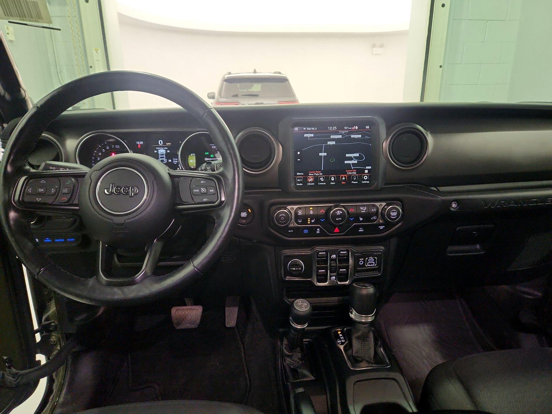 Thumbnail: 2023 Jeep Wrangler - 9