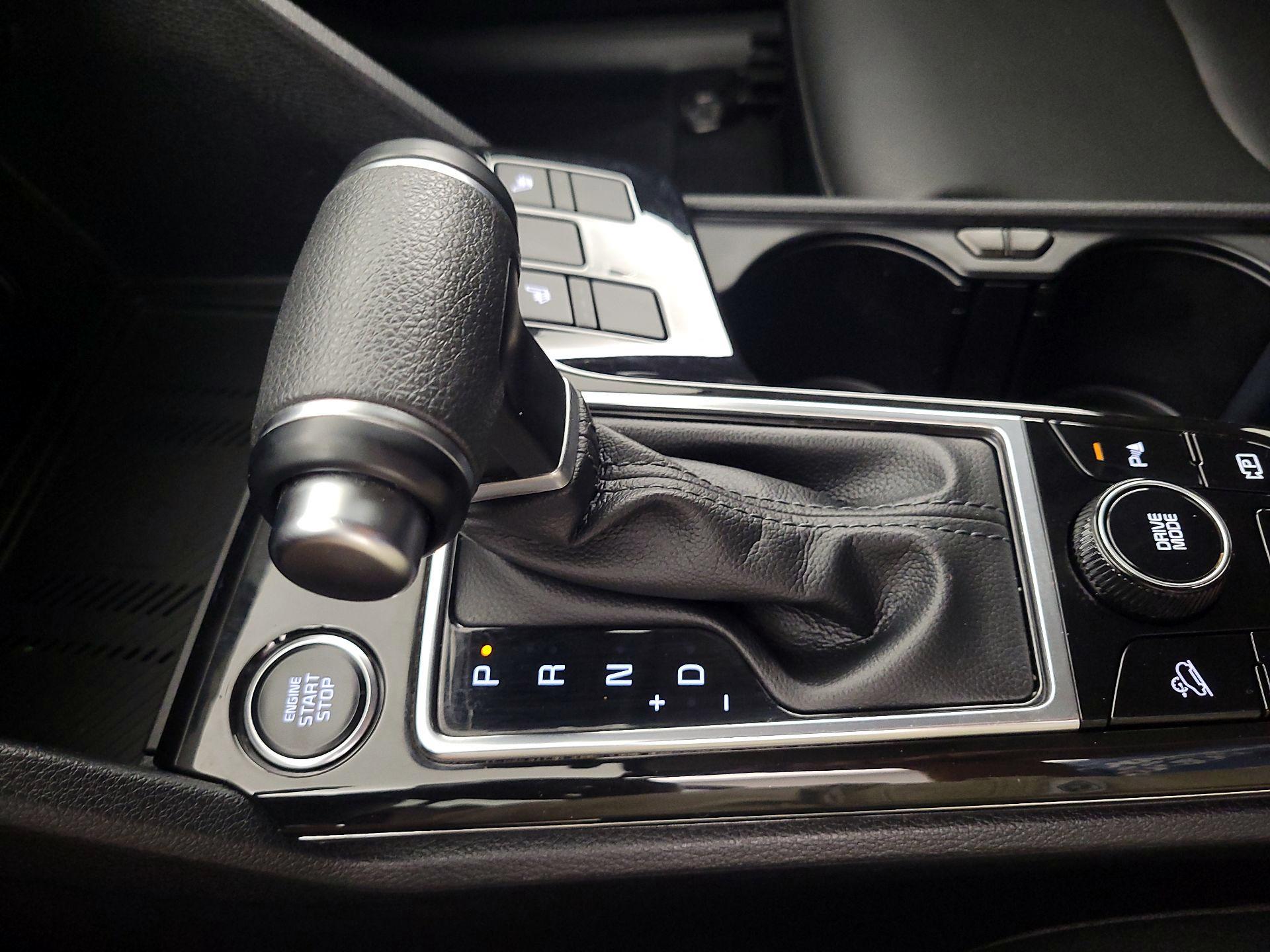 Thumbnail: 2023 Kia Sportage - 17