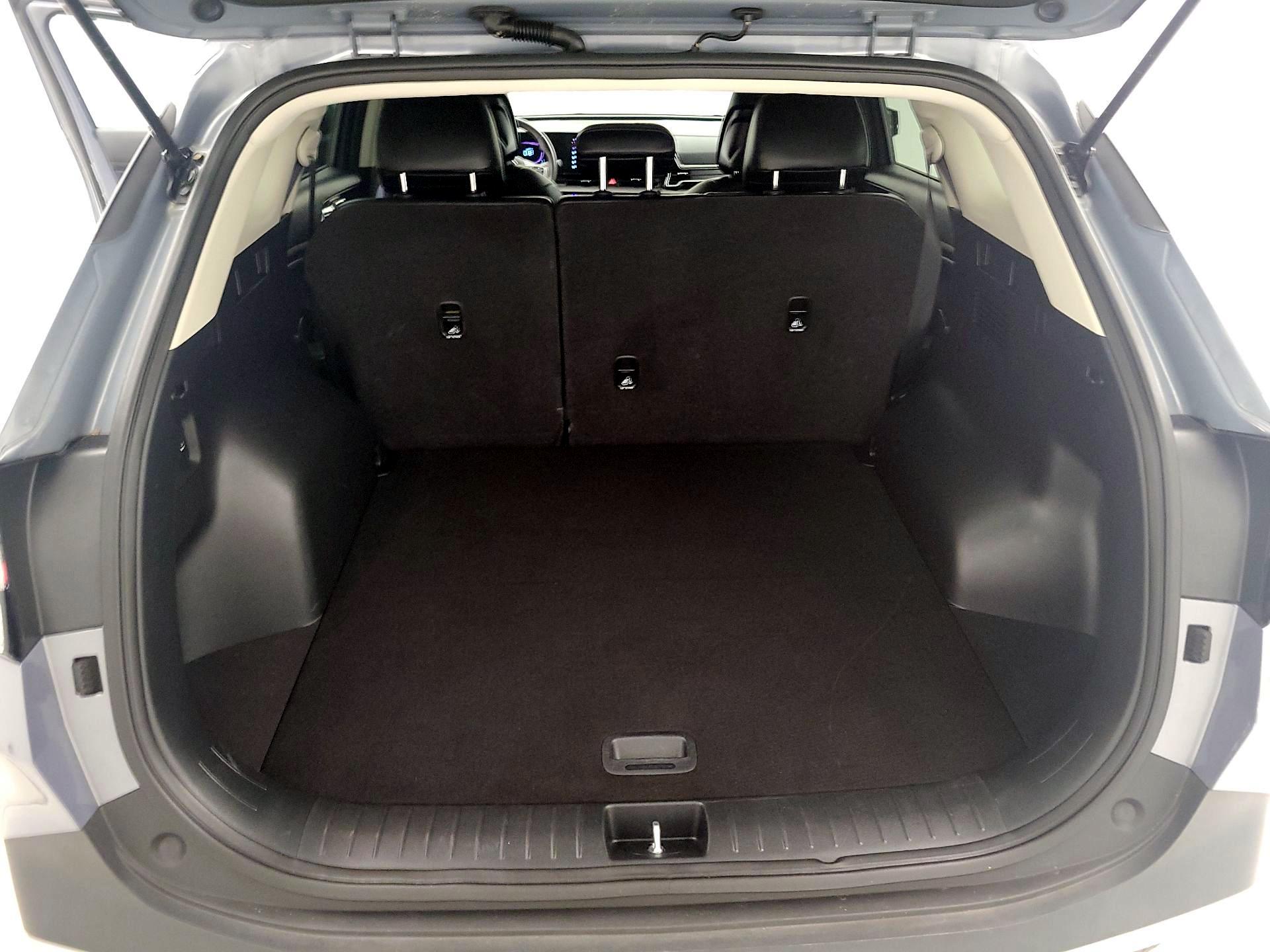 Thumbnail: 2023 Kia Sportage - 20