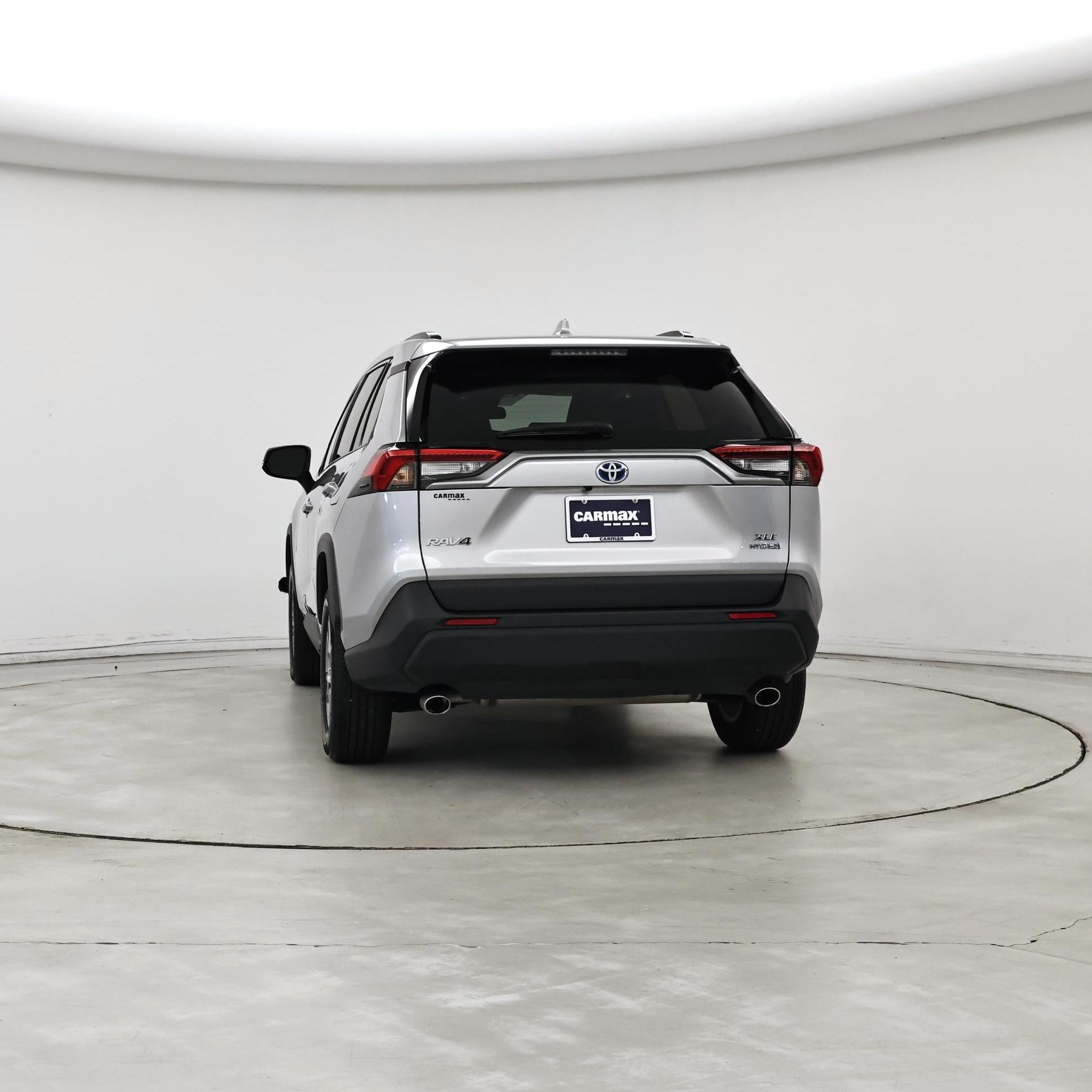 Thumbnail: 2022 Toyota RAV4 - 6