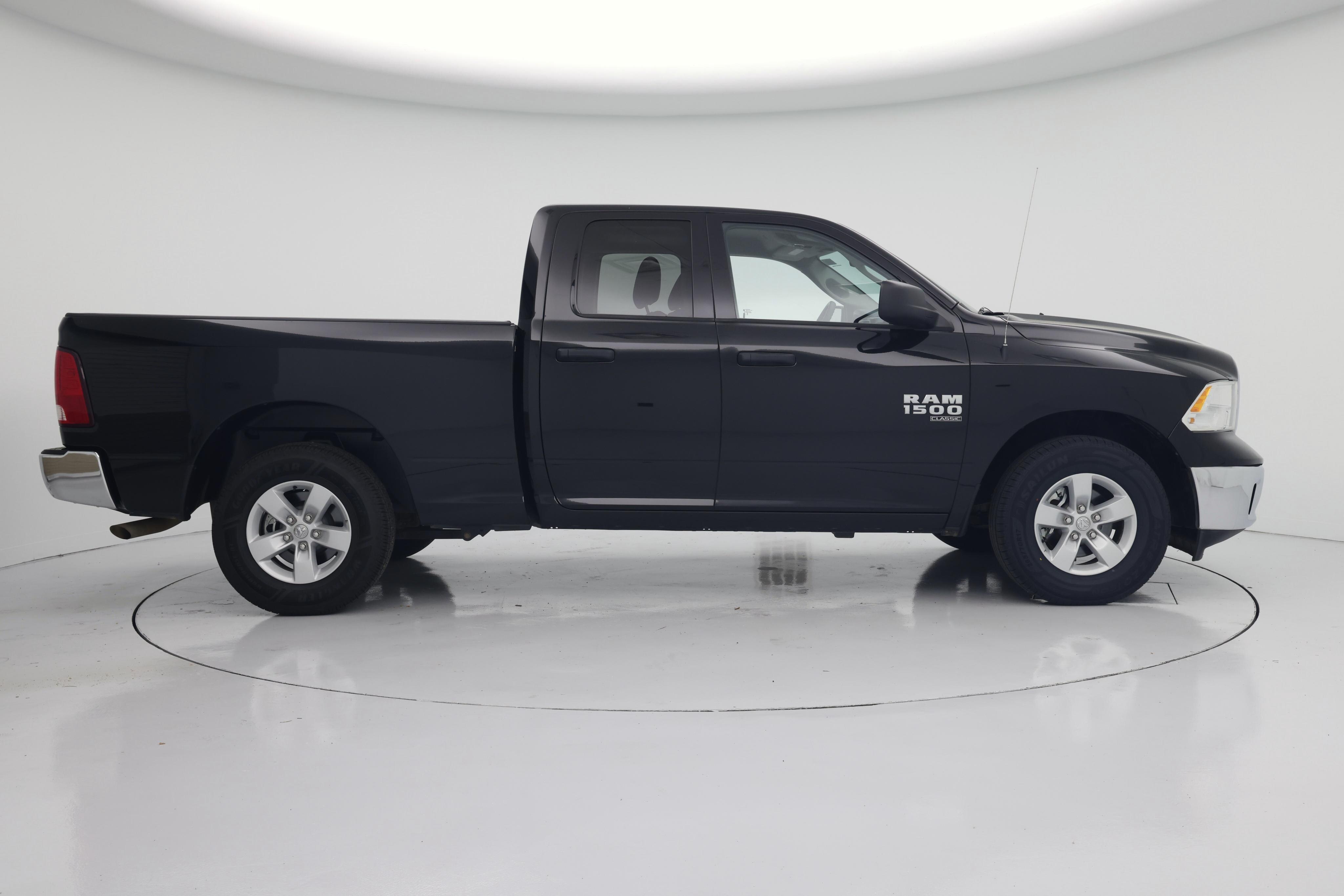 Thumbnail: 2024 RAM 1500 Classic - 7